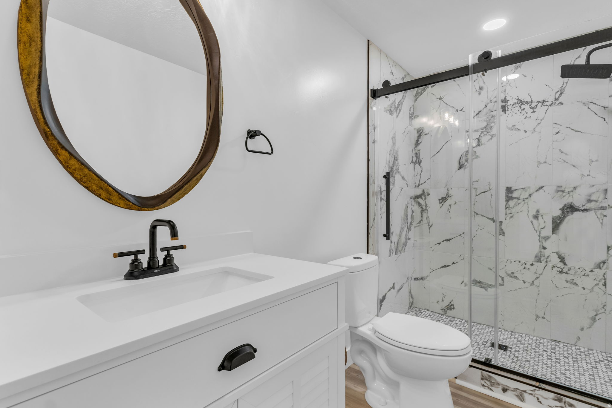 MAPLETON GROVE - Residential