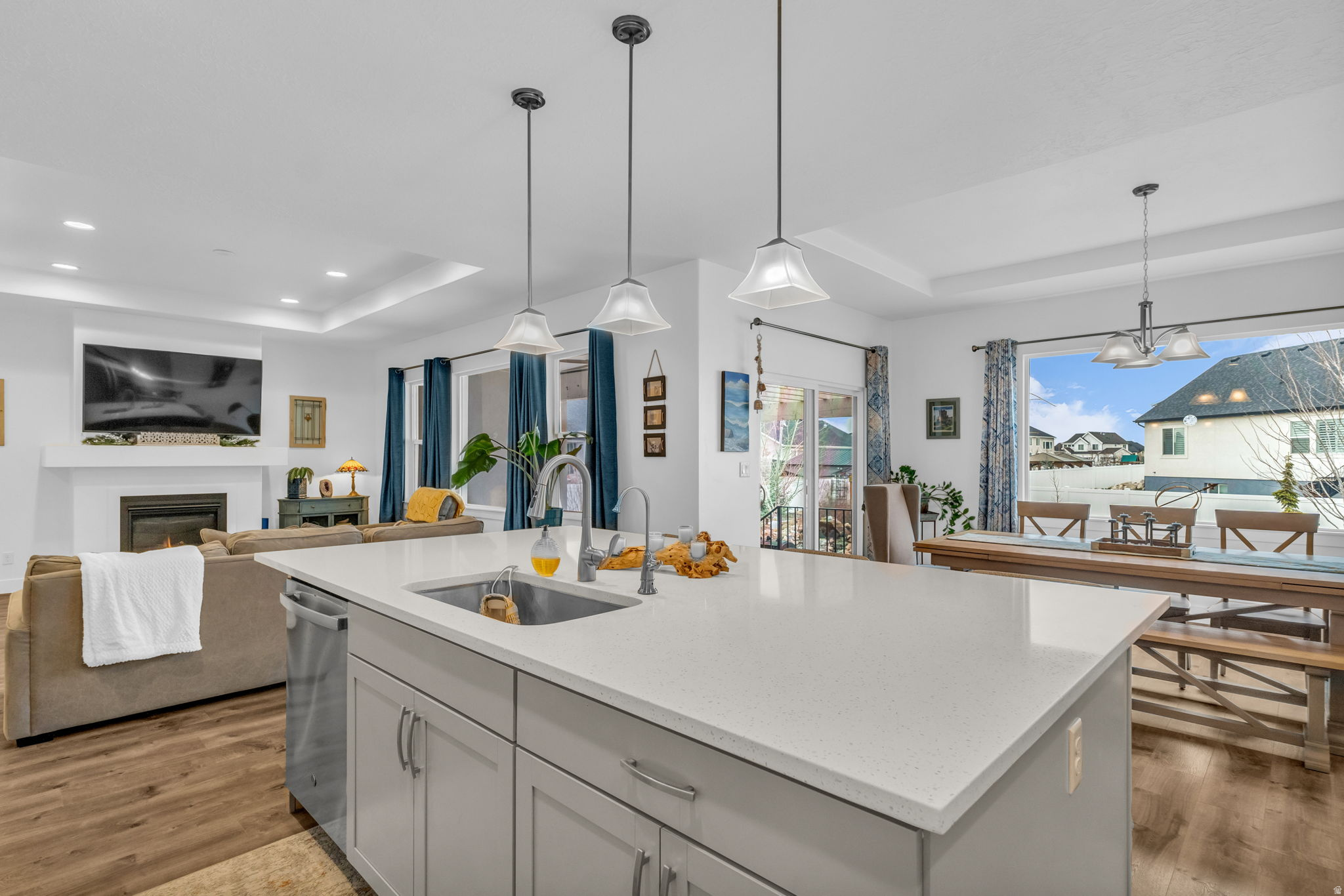 MAPLETON GROVE - Residential