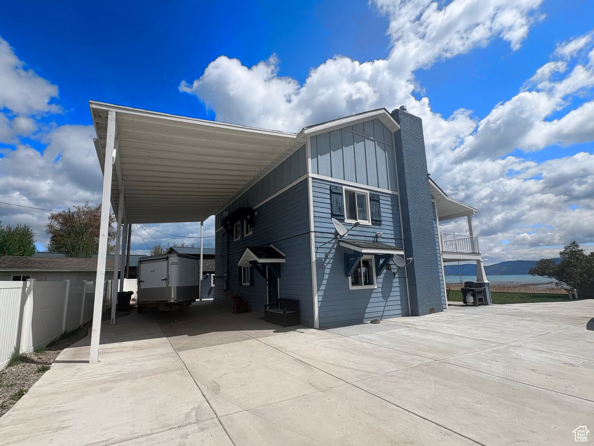 660 S Bear Lake Blvd, Garden City, Utah image 4