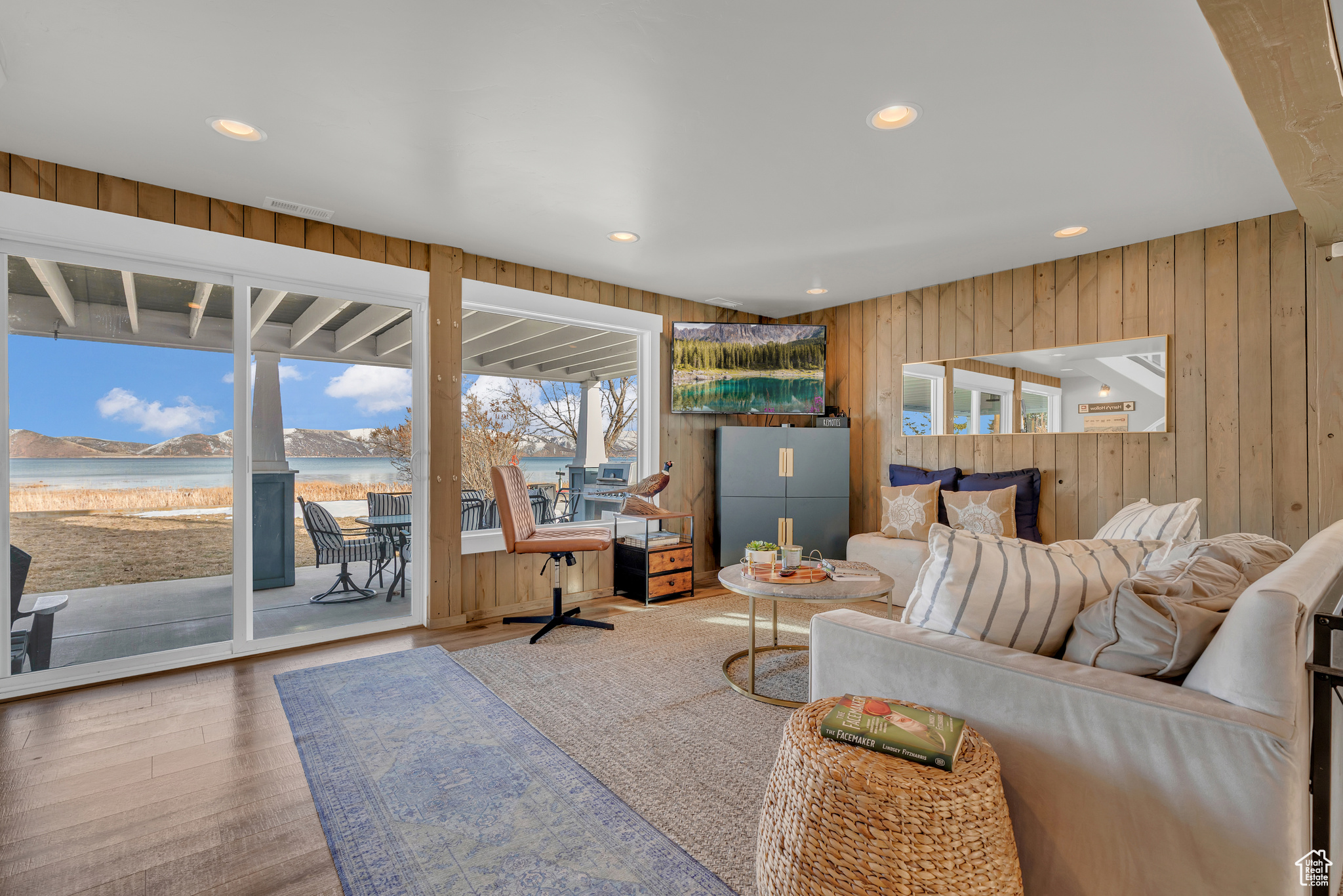 660 S Bear Lake Blvd, Garden City, Utah image 8