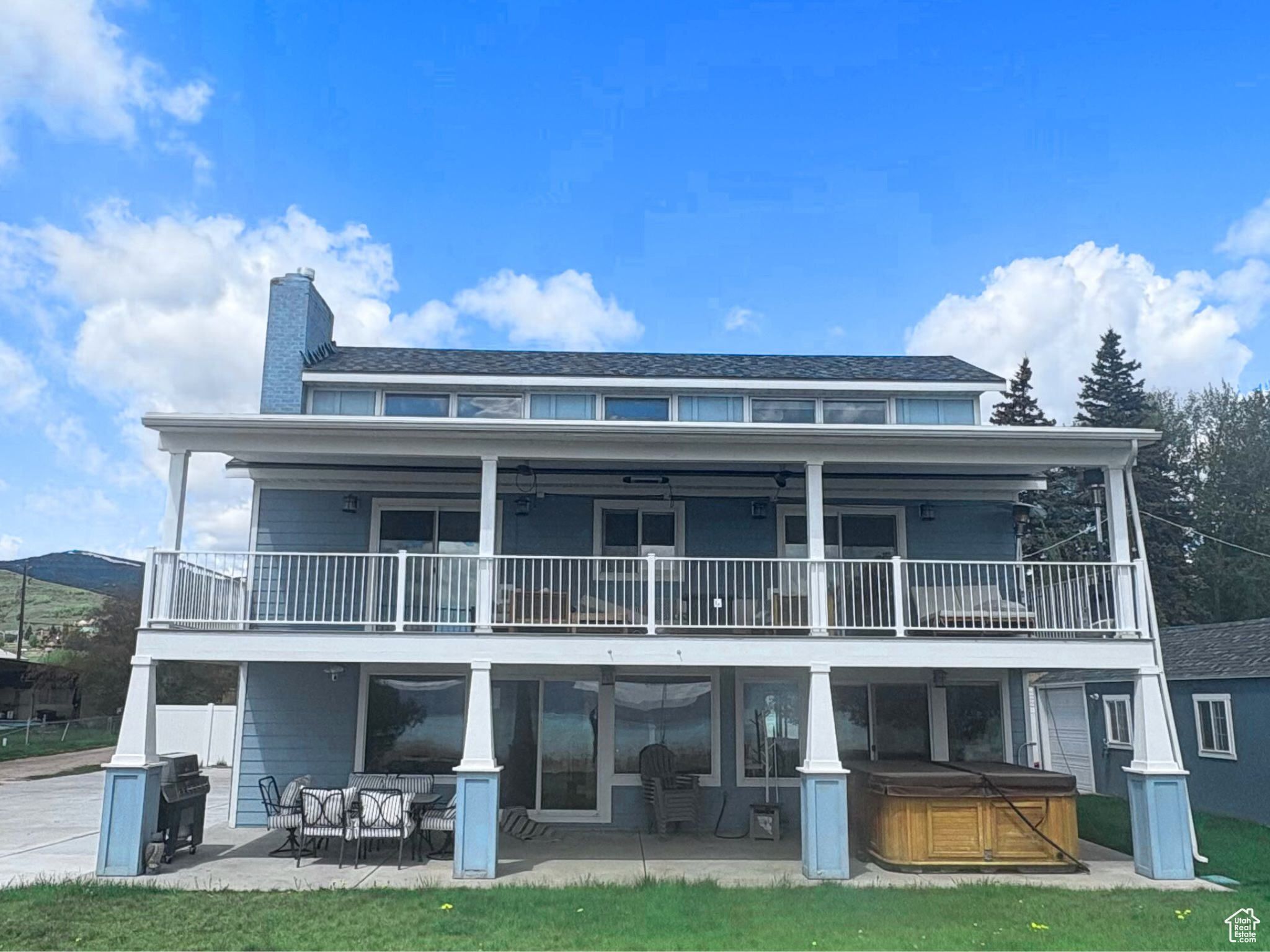 660 S Bear Lake Blvd, Garden City, Utah image 2