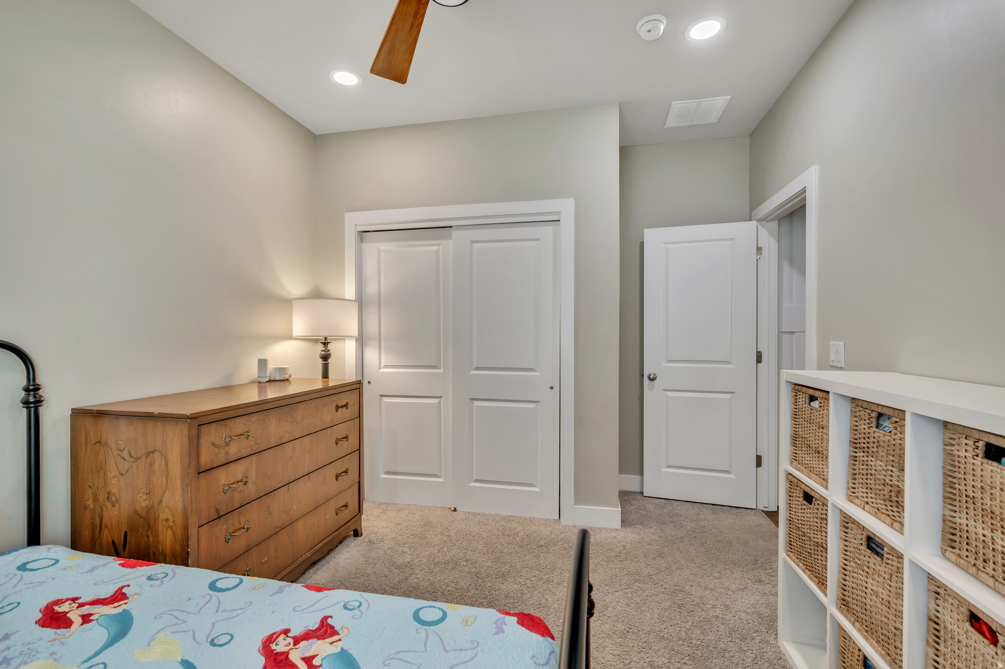 VILLAGE - Residential