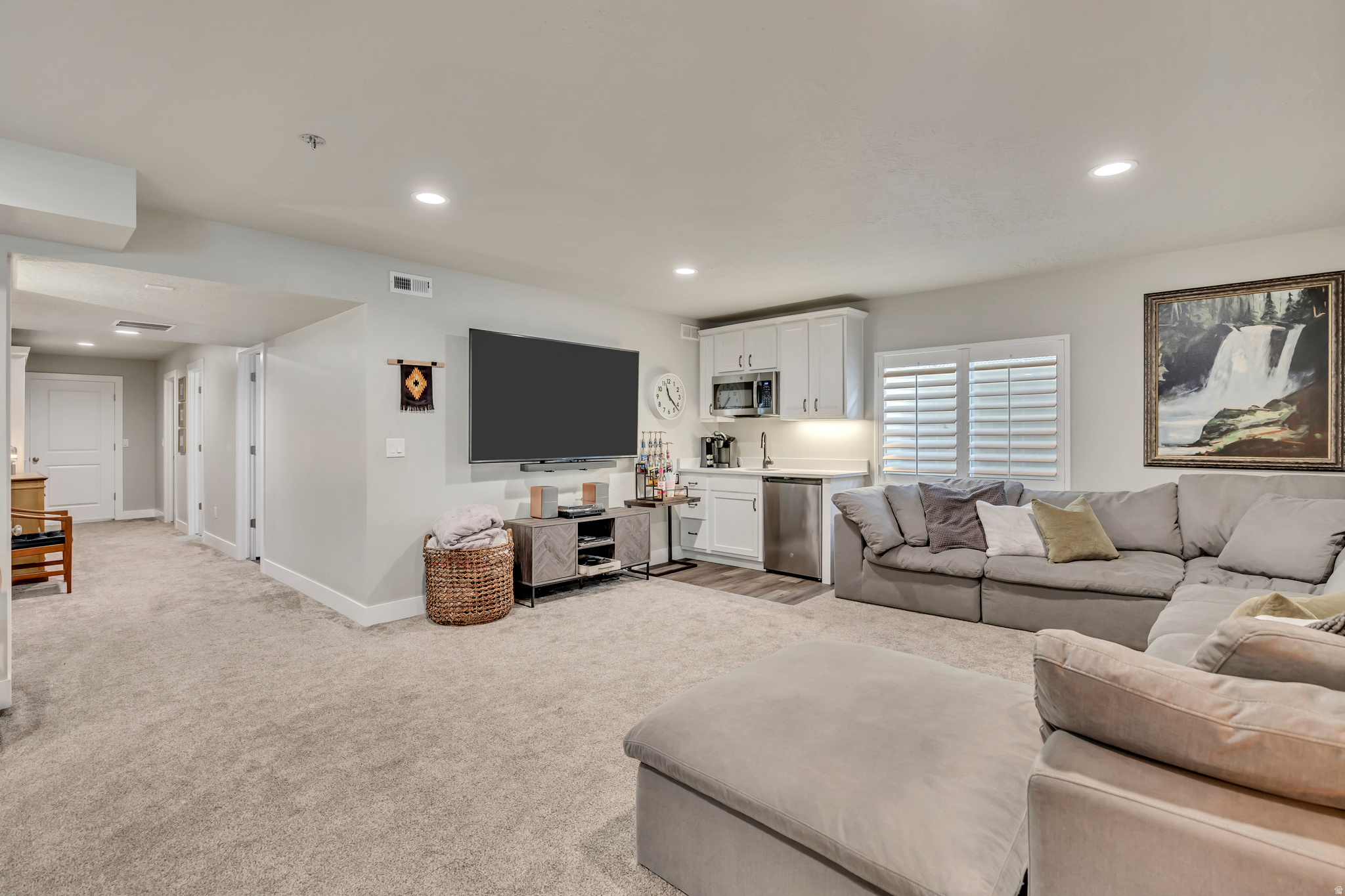 VILLAGE - Residential