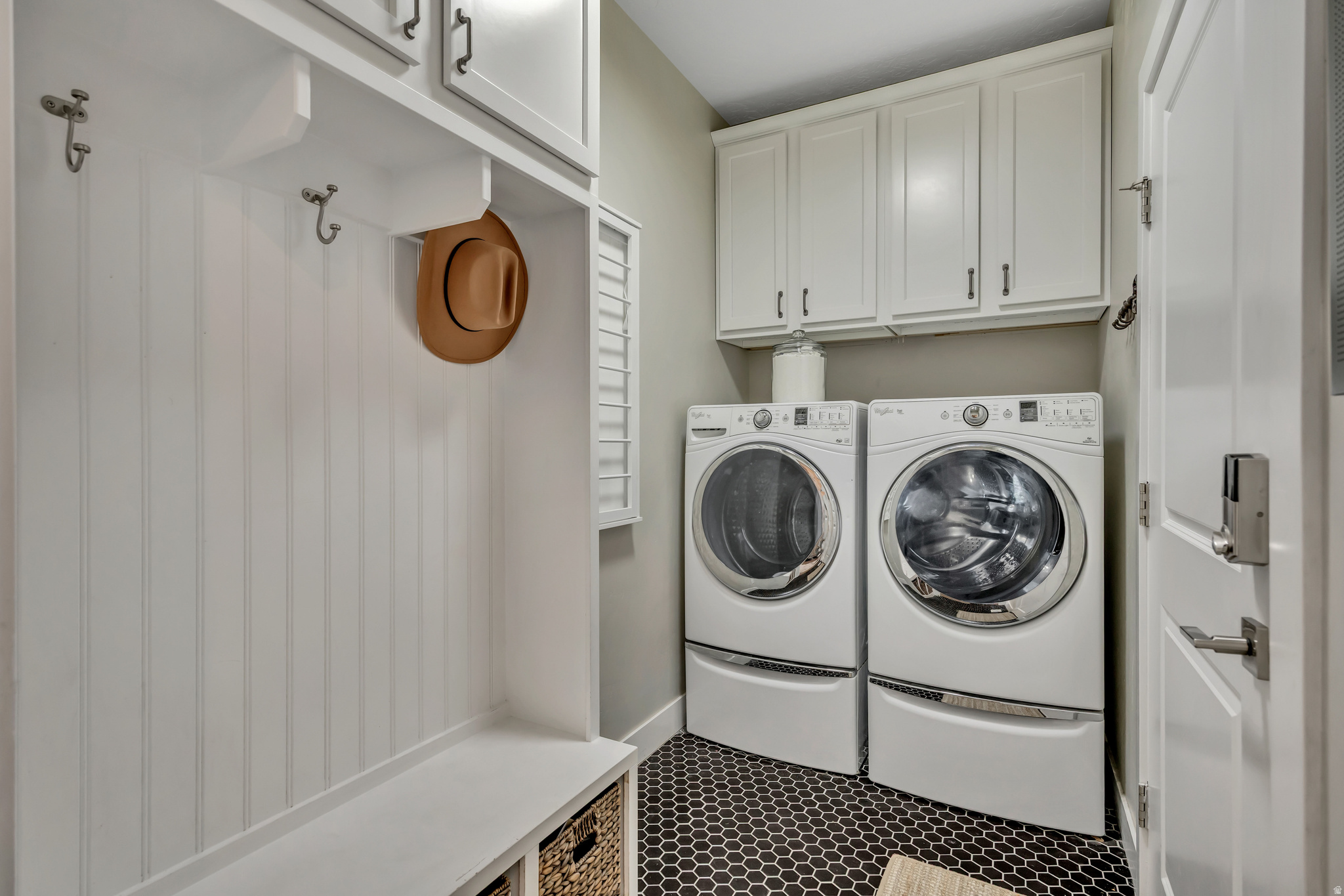 VILLAGE - Residential