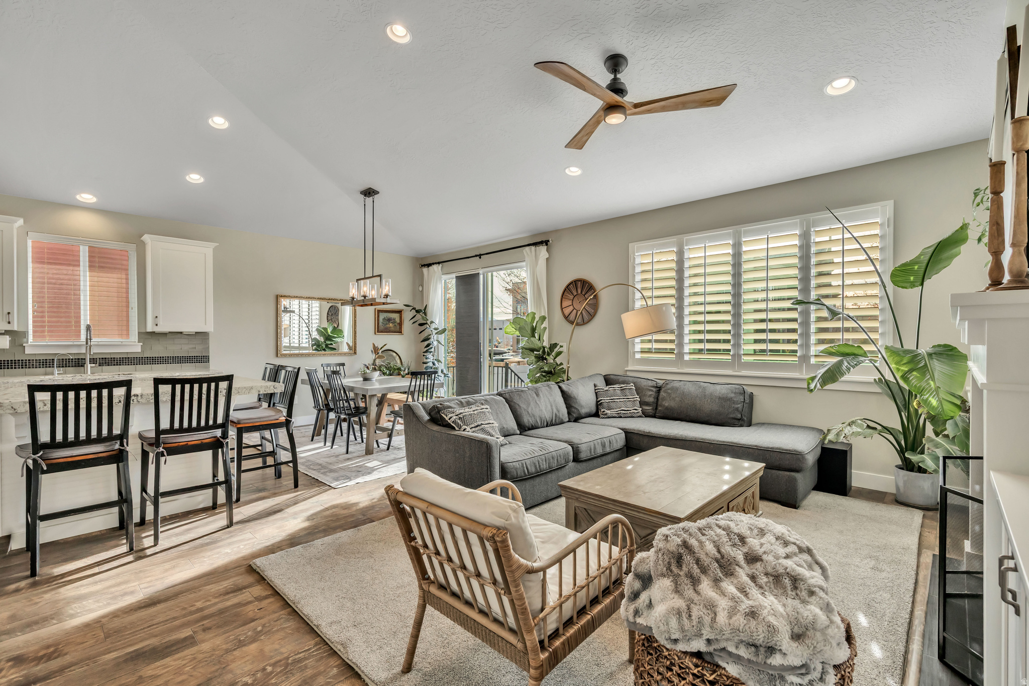 VILLAGE - Residential