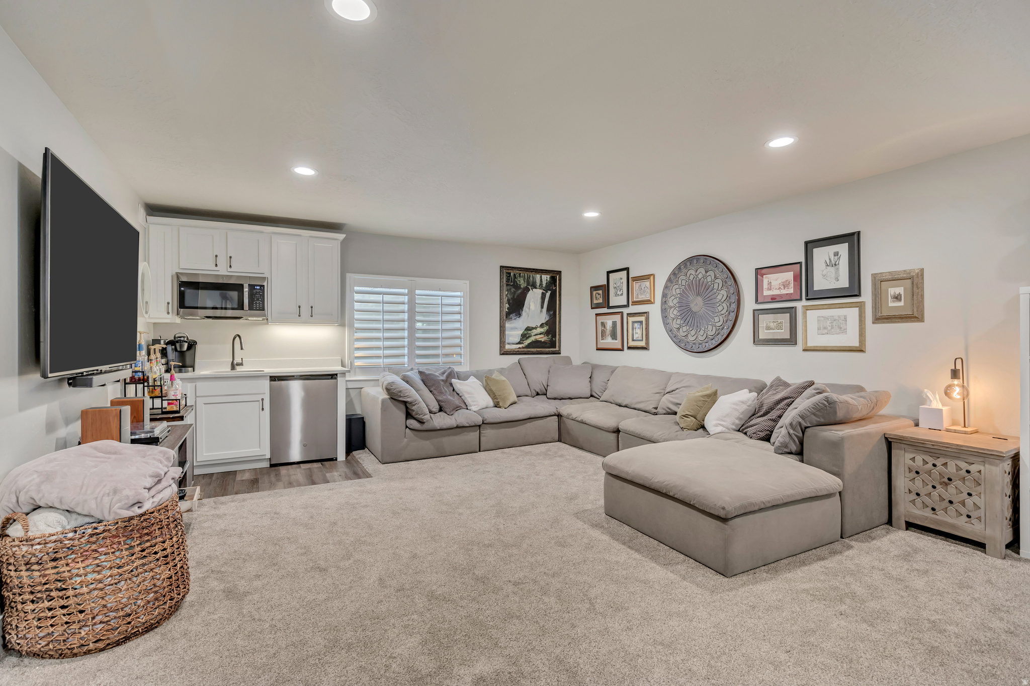 VILLAGE - Residential