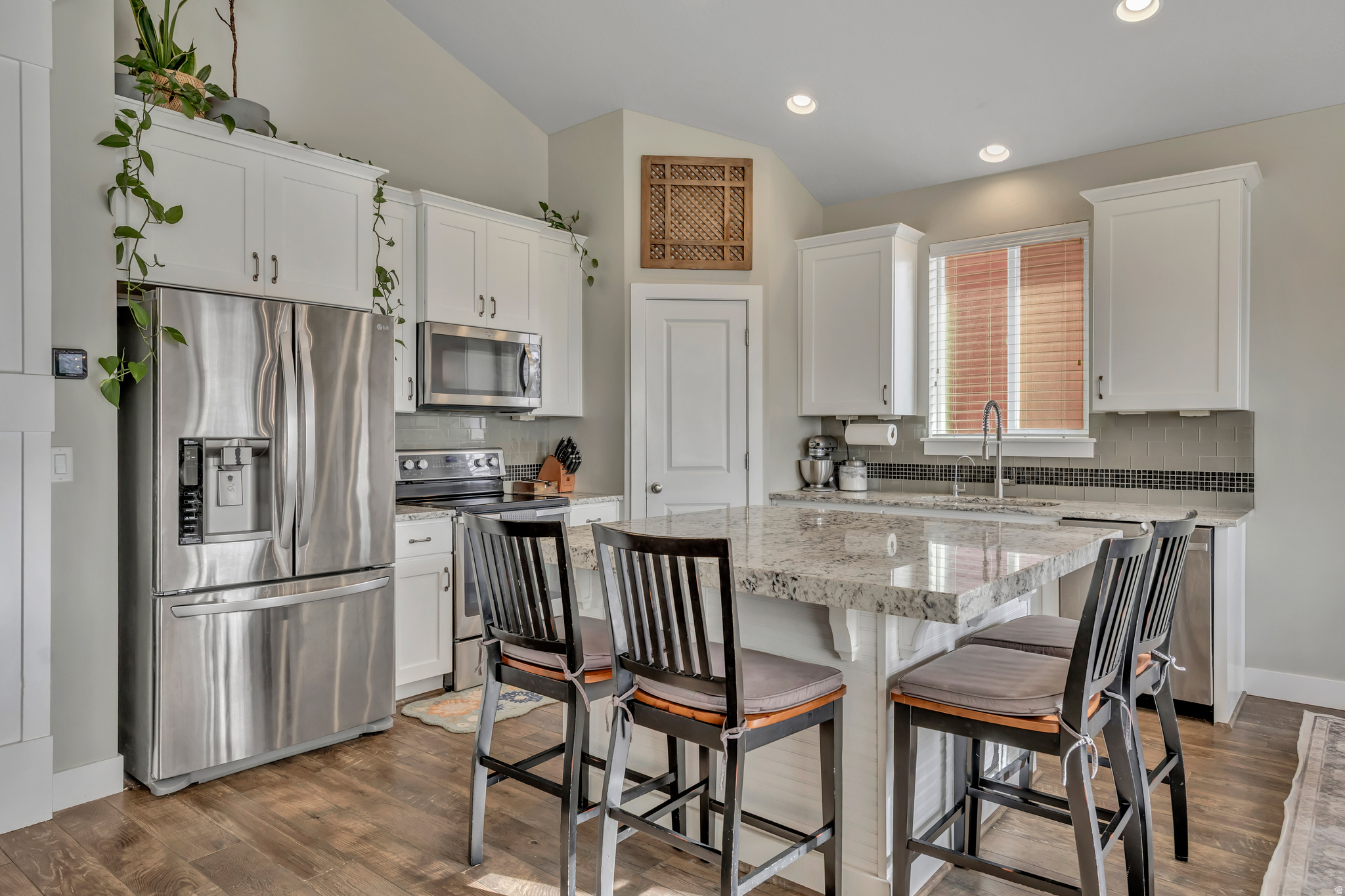 VILLAGE - Residential