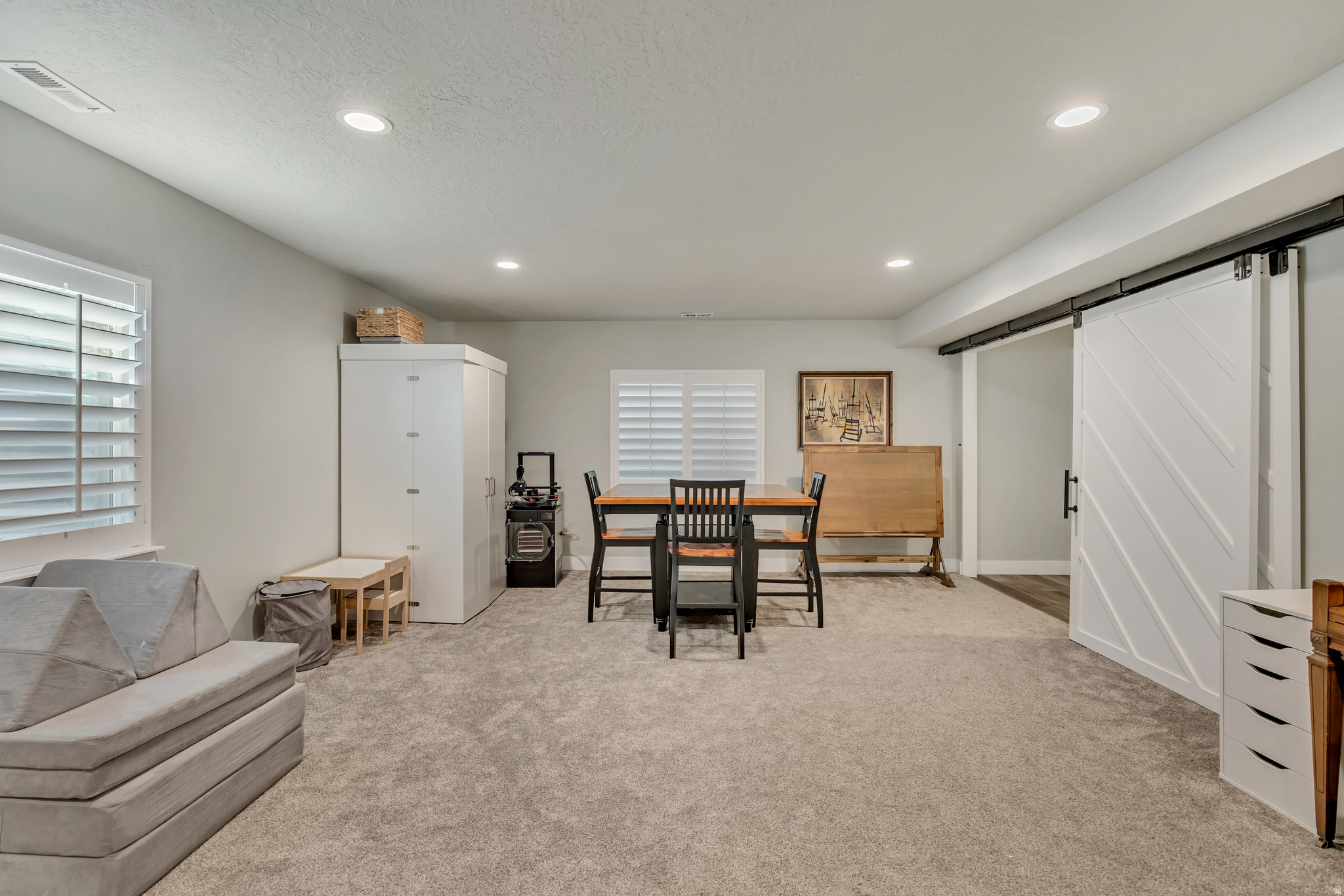 VILLAGE - Residential