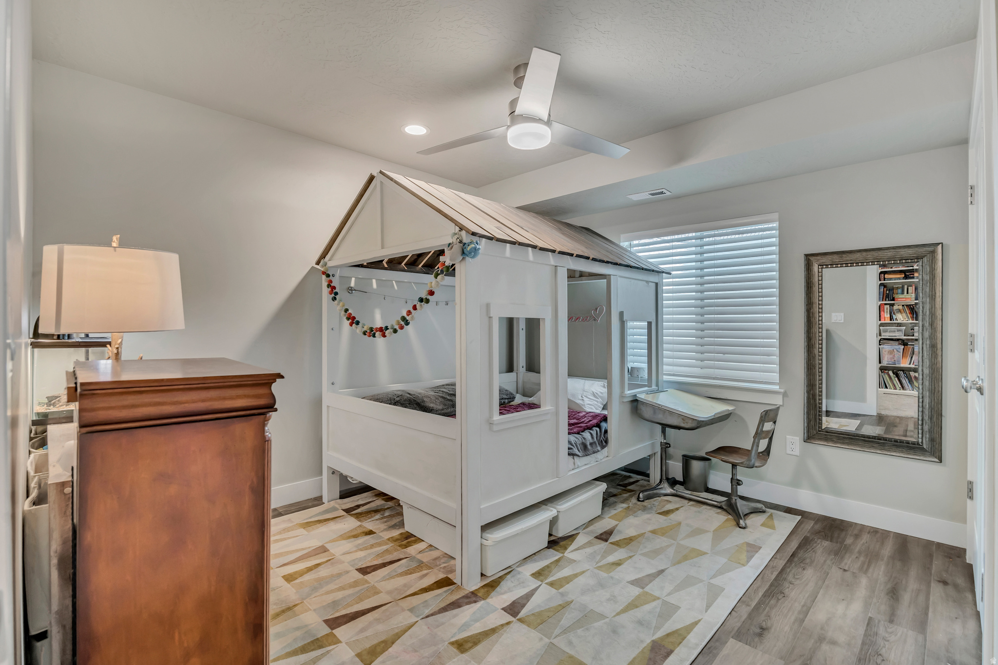 VILLAGE - Residential