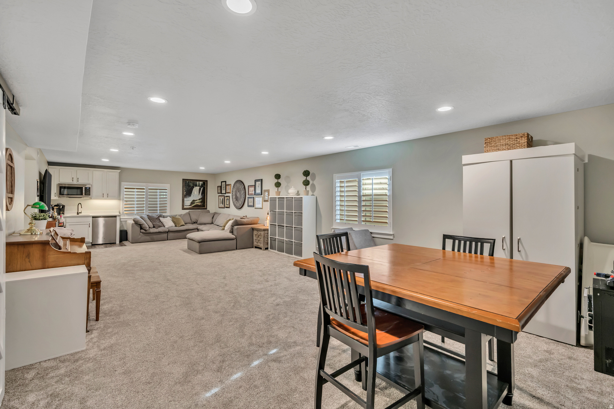 VILLAGE - Residential