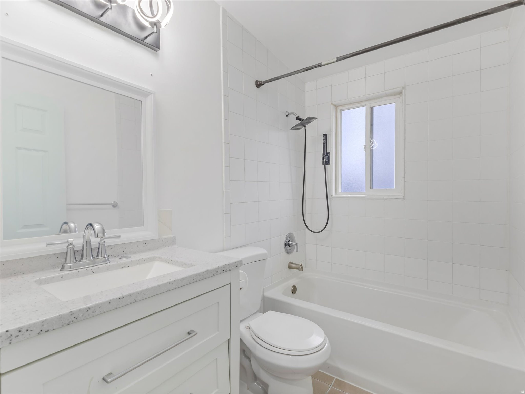 VALLEY DOWN #4 - Residential