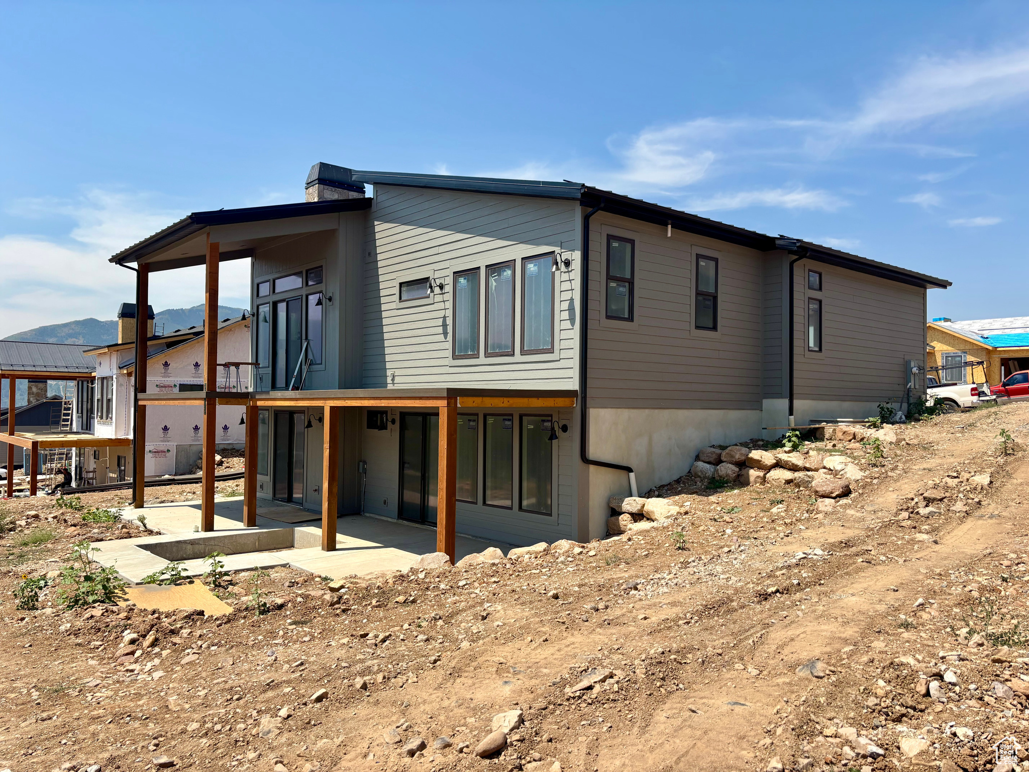 4781 E HOWE DR 240