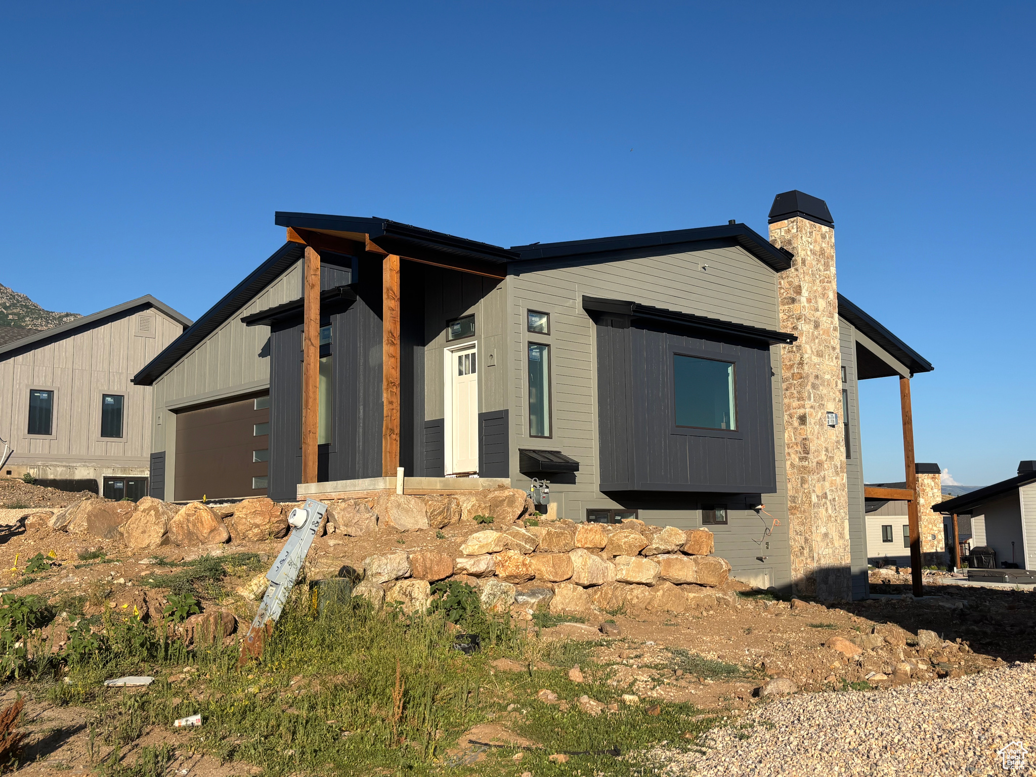 4781 E HOWE DR 240