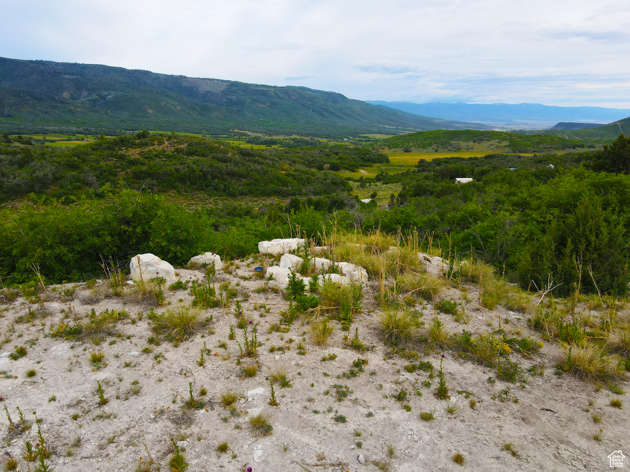 HIDEAWAY VALLEY PLAT D - Land