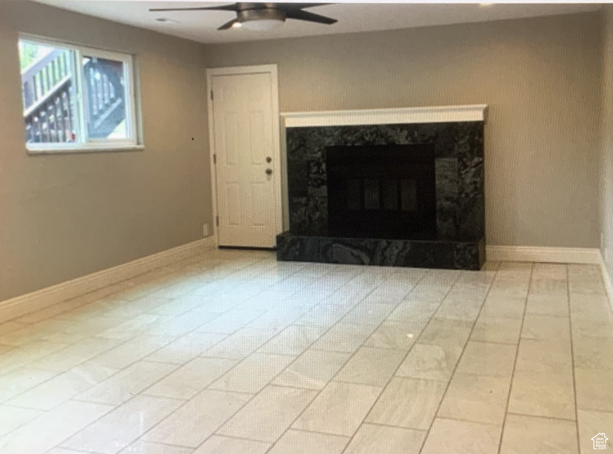 WHITE CITY - Residential