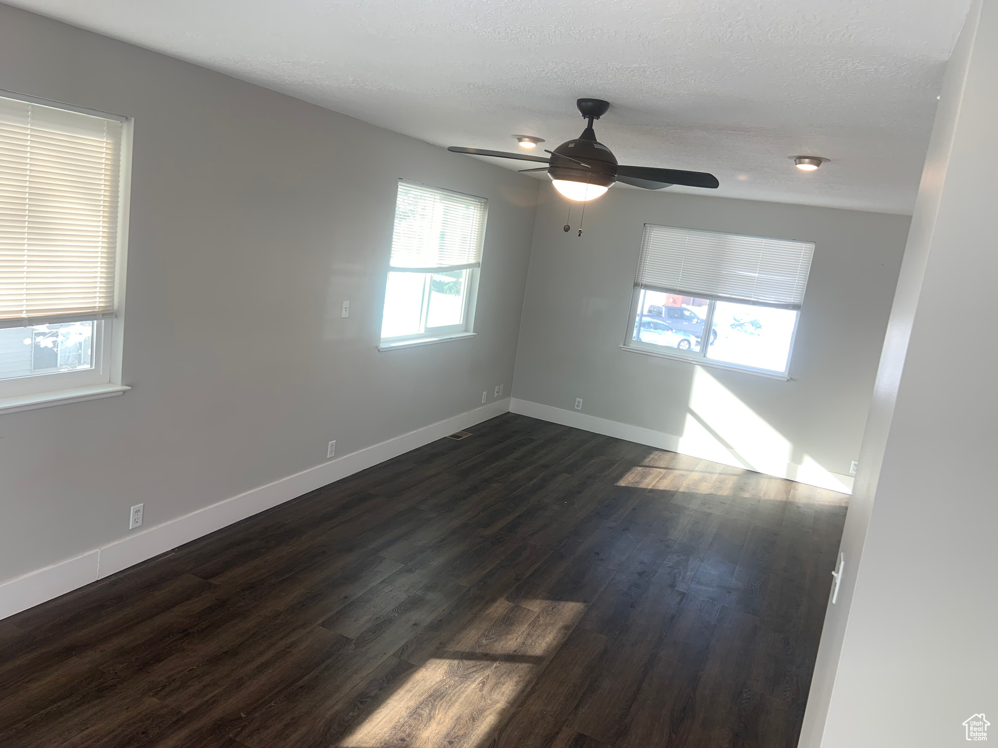 WHITE CITY - Residential