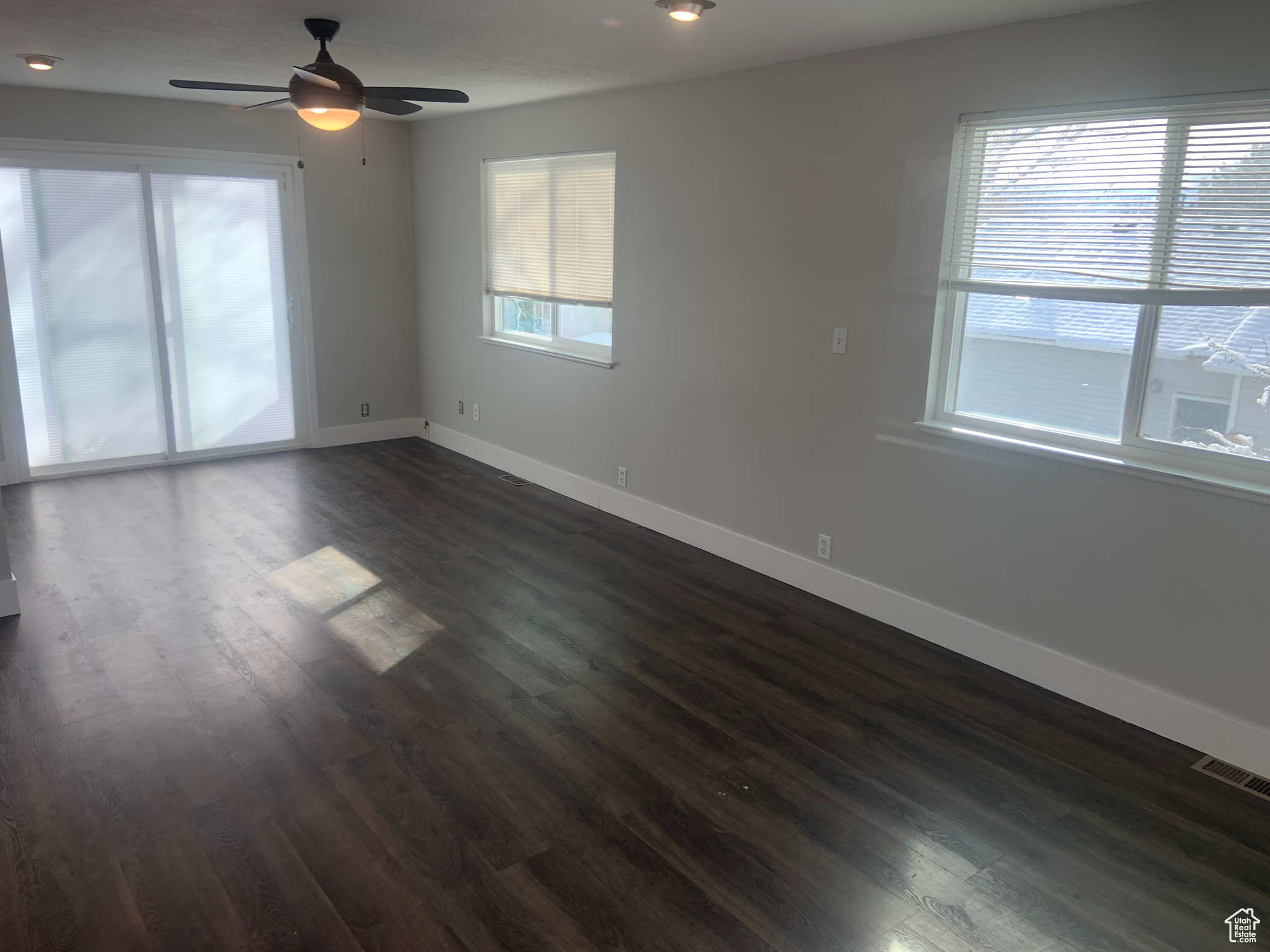 WHITE CITY - Residential