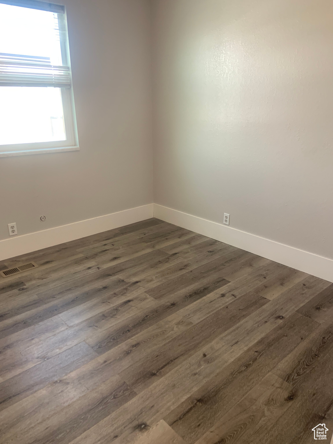 WHITE CITY - Residential