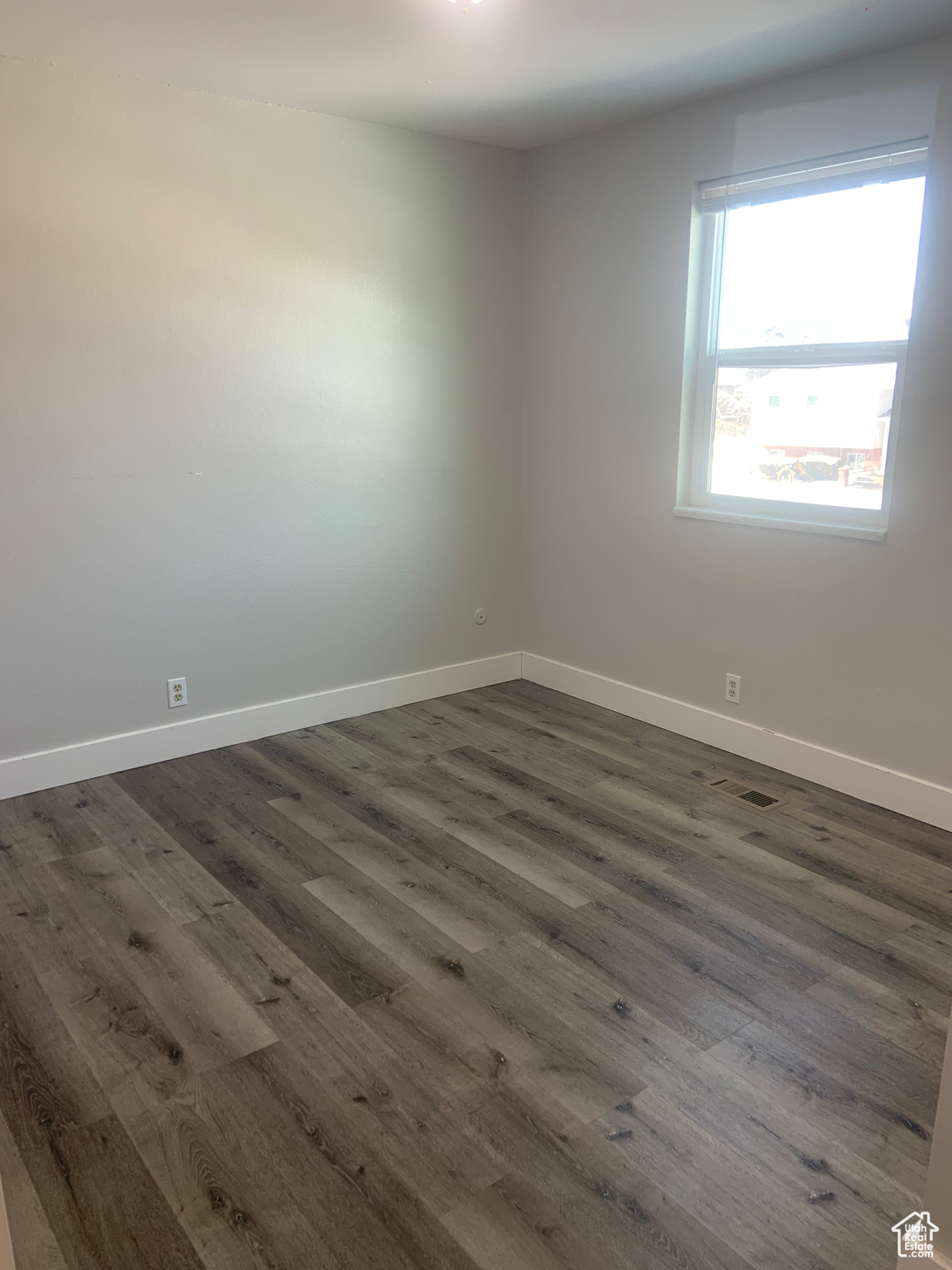 WHITE CITY - Residential