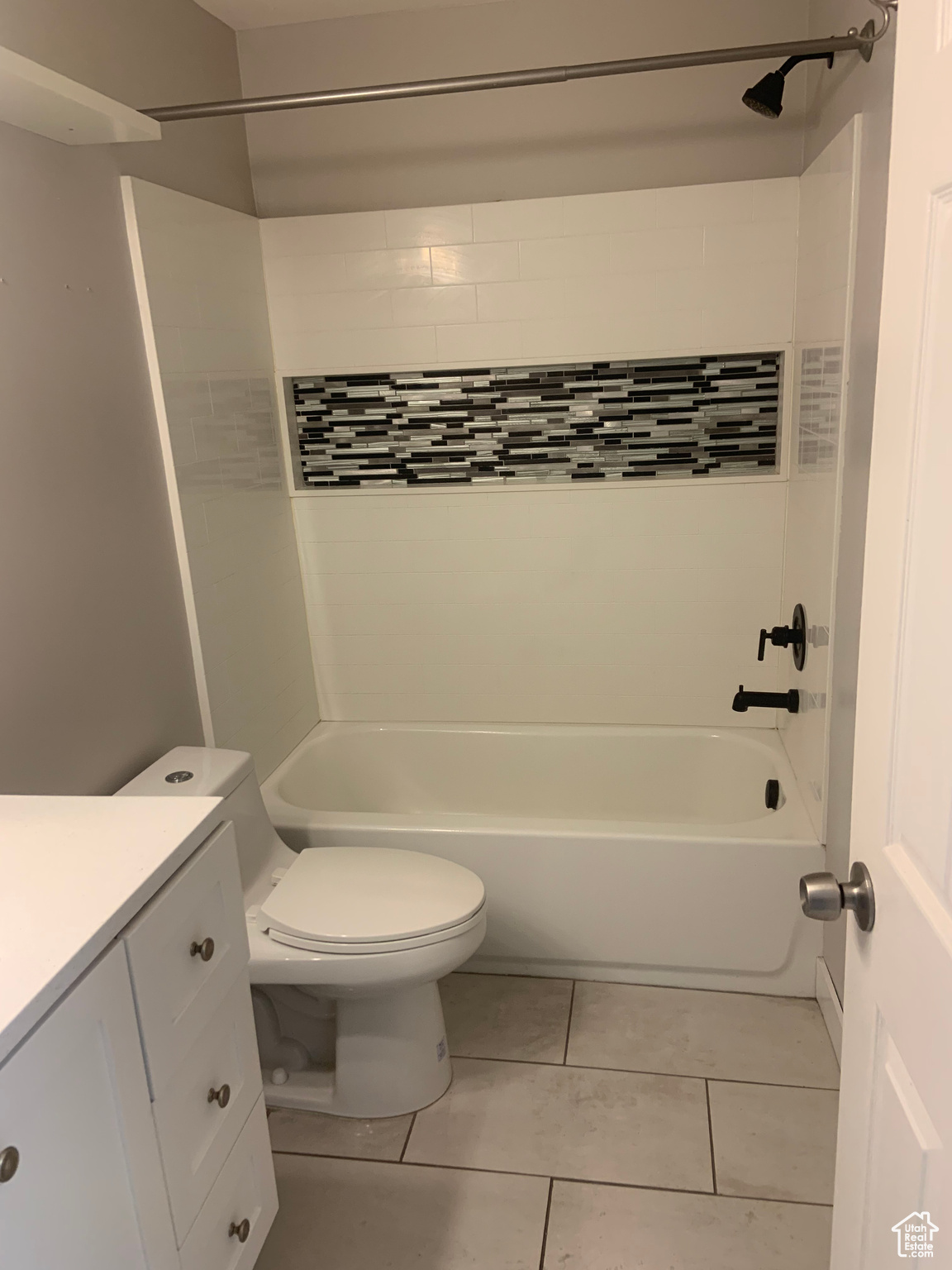 WHITE CITY - Residential