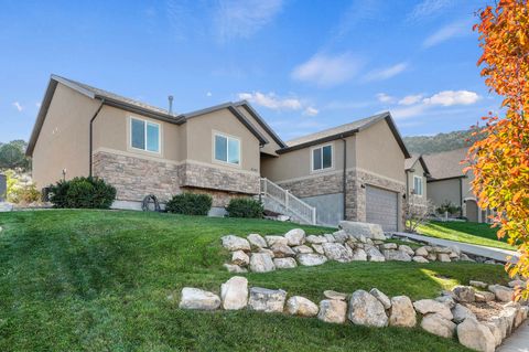 Tiny photo for 4042 E YAKIMA WAY #2, Eagle Mountain, UT 84005 (MLS # 2120776)