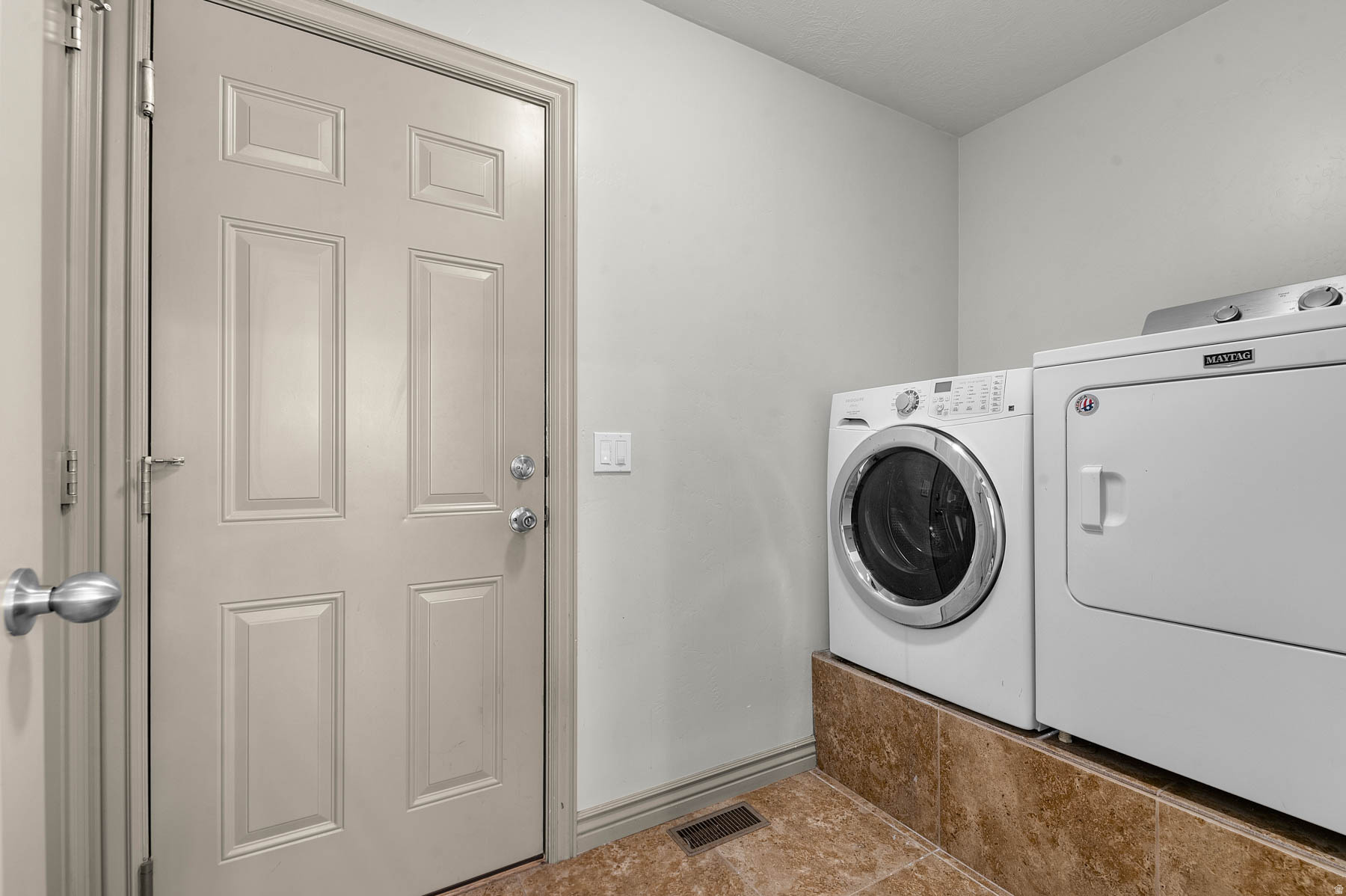 SUNRISE AT KIOWA - Residential