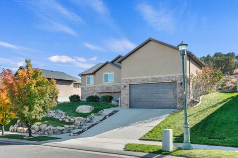 Tiny photo for 4042 E YAKIMA WAY #2, Eagle Mountain, UT 84005 (MLS # 2120776)
