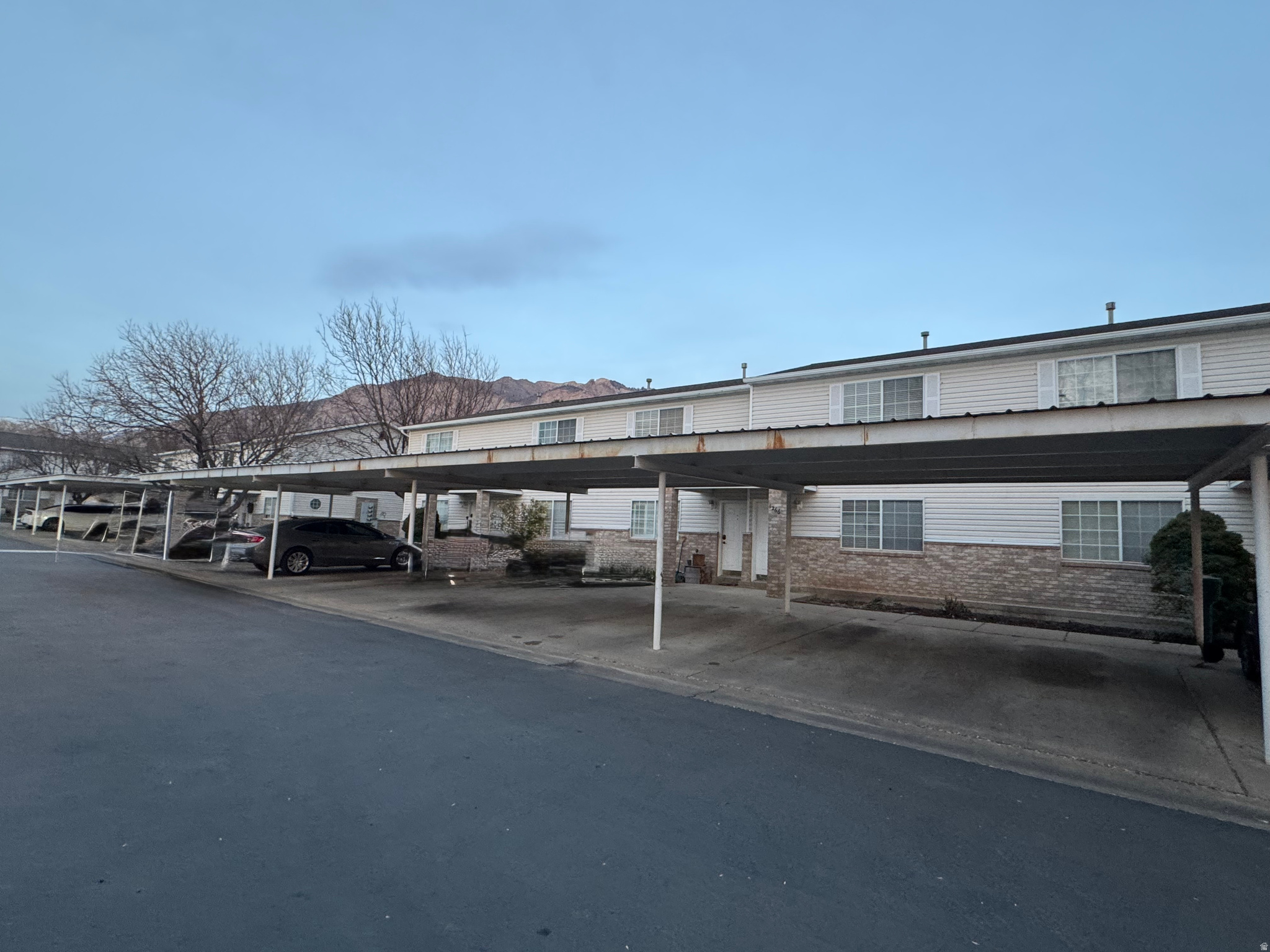 MARIAH COVE CONDOMIN - Residential