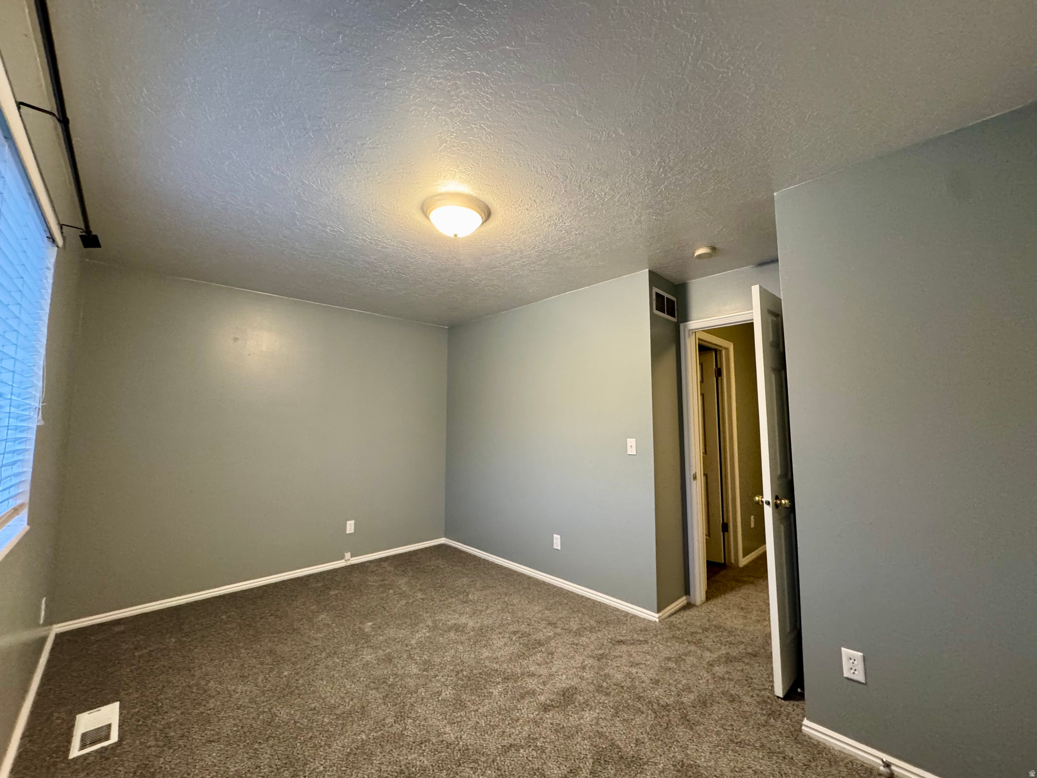 MARIAH COVE CONDOMIN - Residential