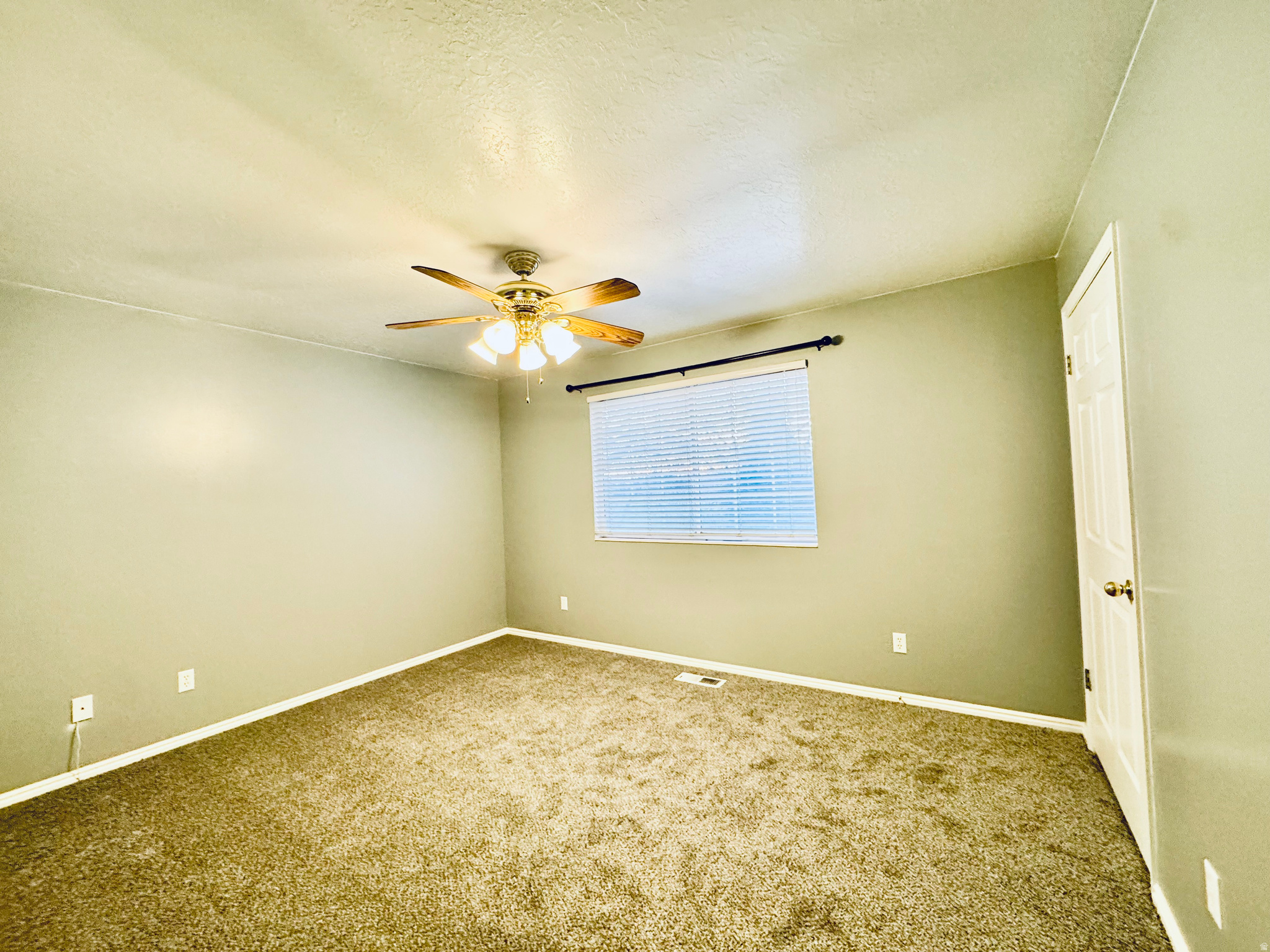 MARIAH COVE CONDOMIN - Residential