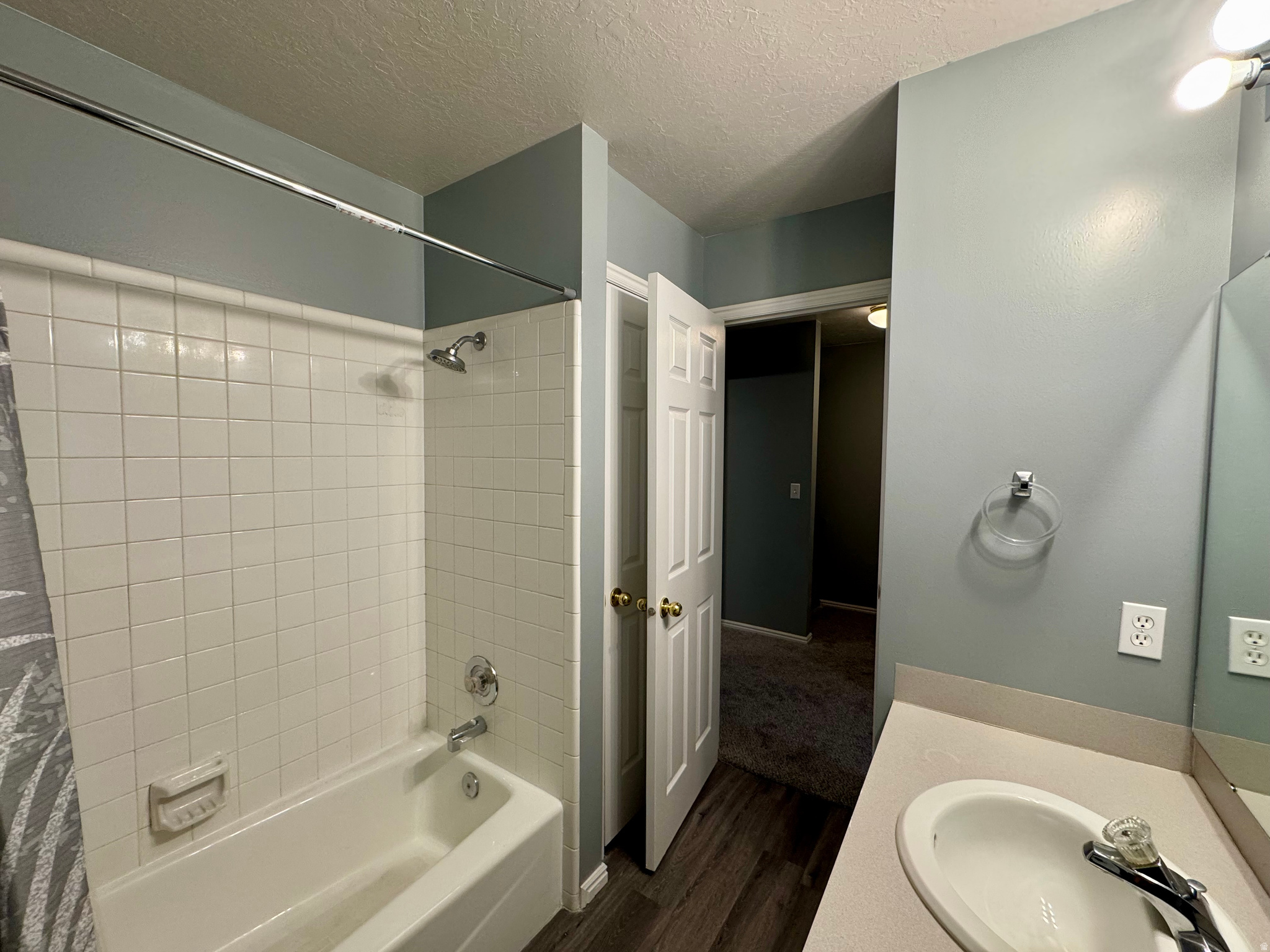 MARIAH COVE CONDOMIN - Residential