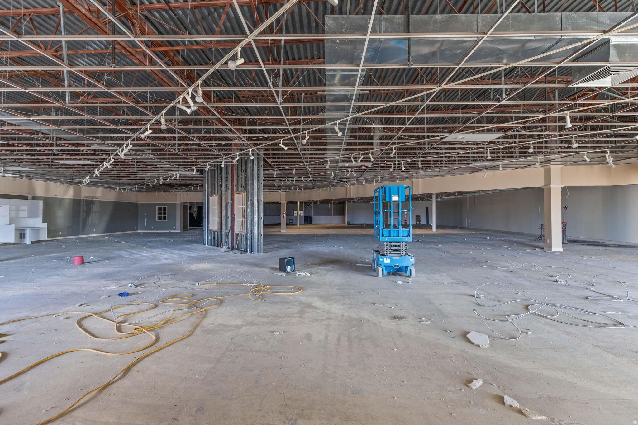 ARBOR FIELDS COMMERCIAL CONDOMINIUMS - Commercial Sale