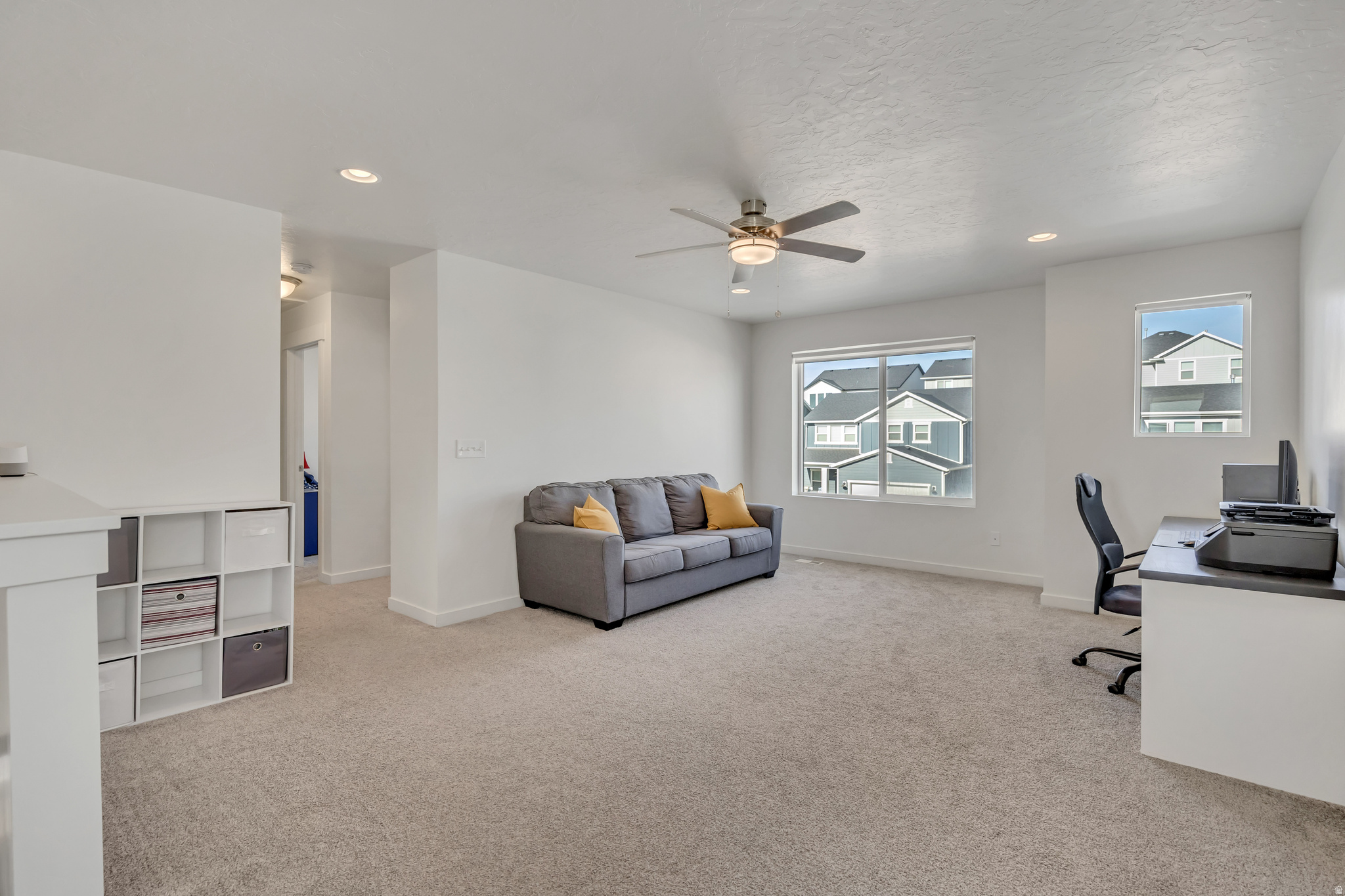 SCENIC MOUNTAIN - Residential