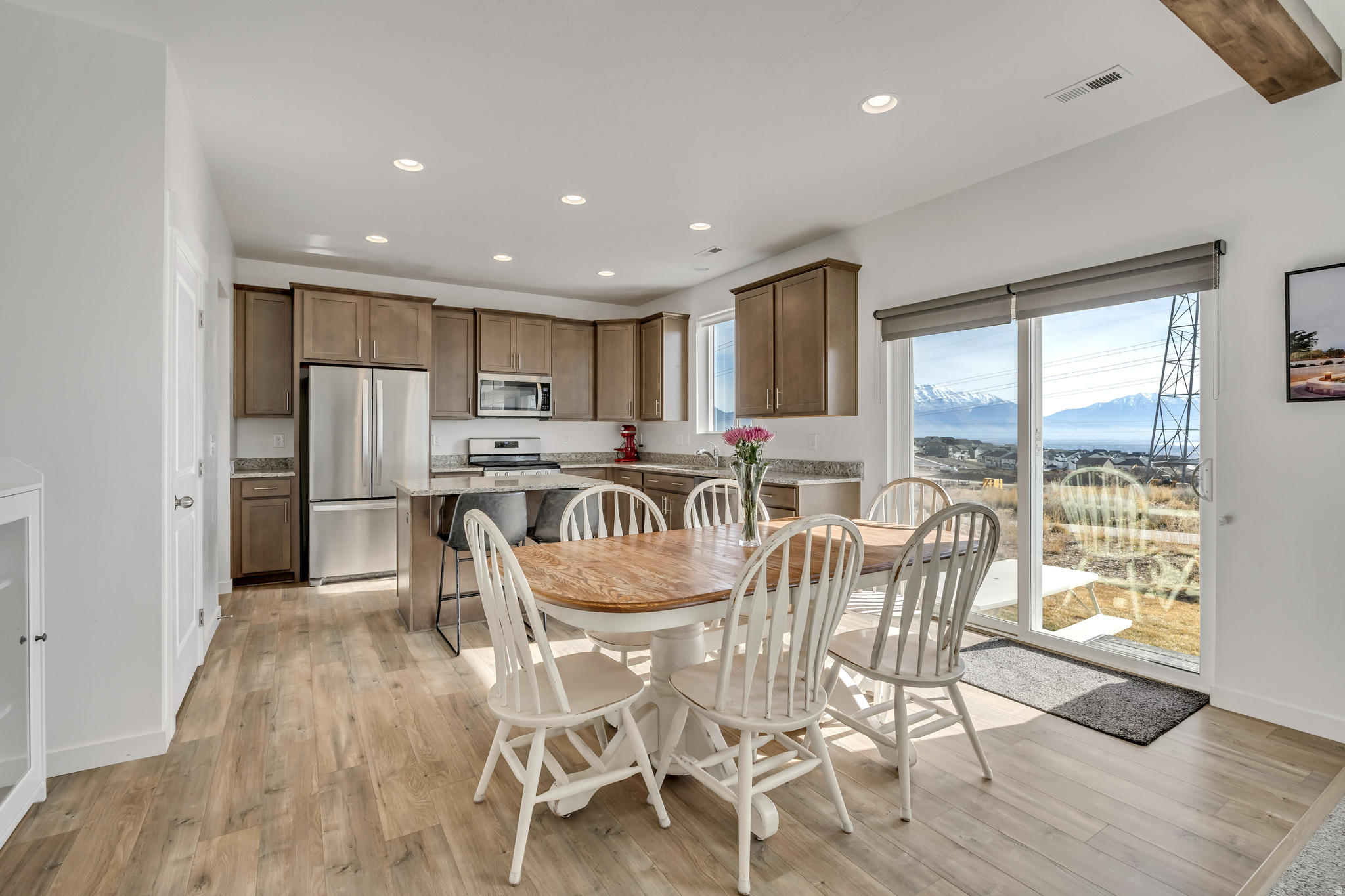 SCENIC MOUNTAIN - Residential