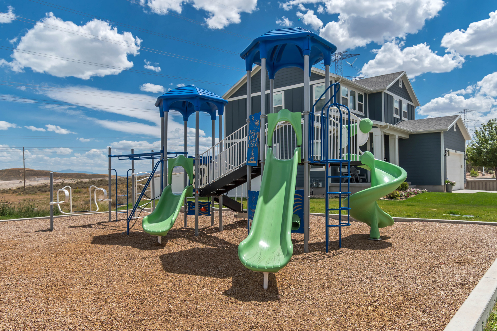 SCENIC MOUNTAIN - Residential