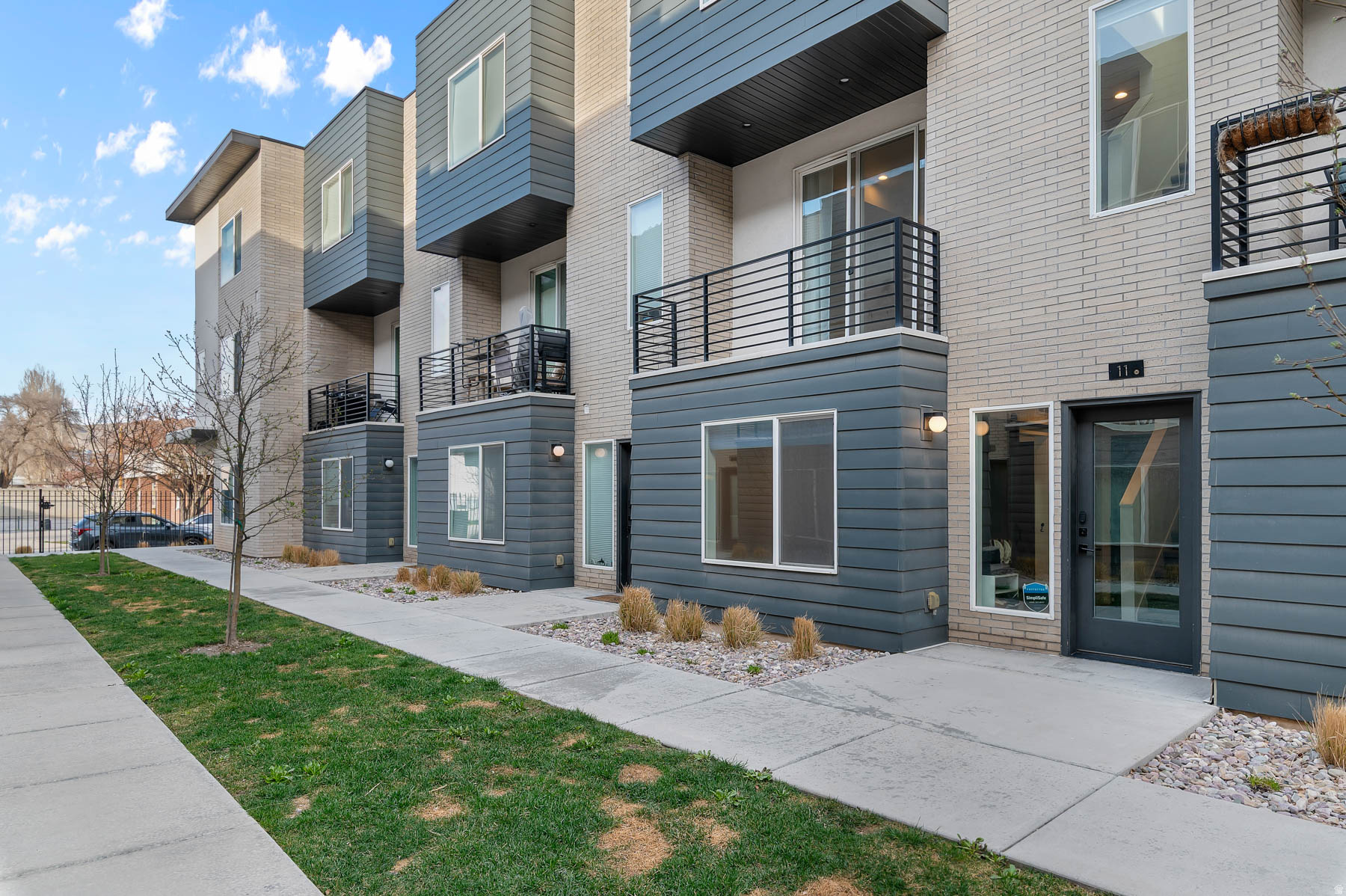 THE LUCY - Residential