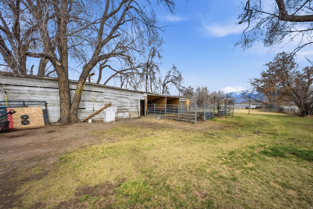 Photo of 12341 S REDWOOD RD, Riverton, UT 84065 (MLS # 2140678)