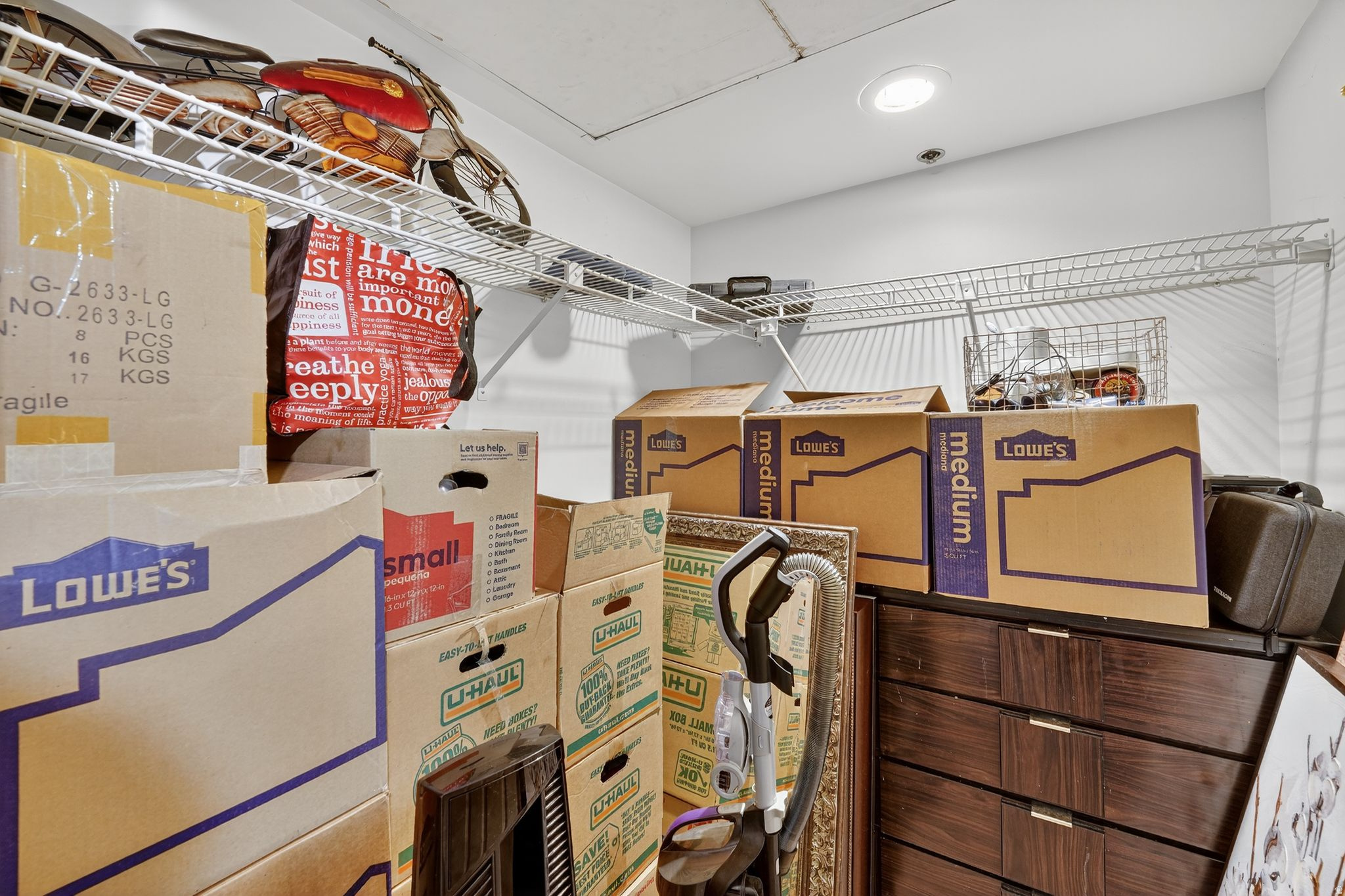 AMERICAN TOWERS - Residential