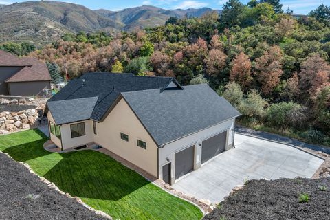 Tiny photo for 2563 E 2250 N, Layton, UT 84040 (MLS # 2127377)