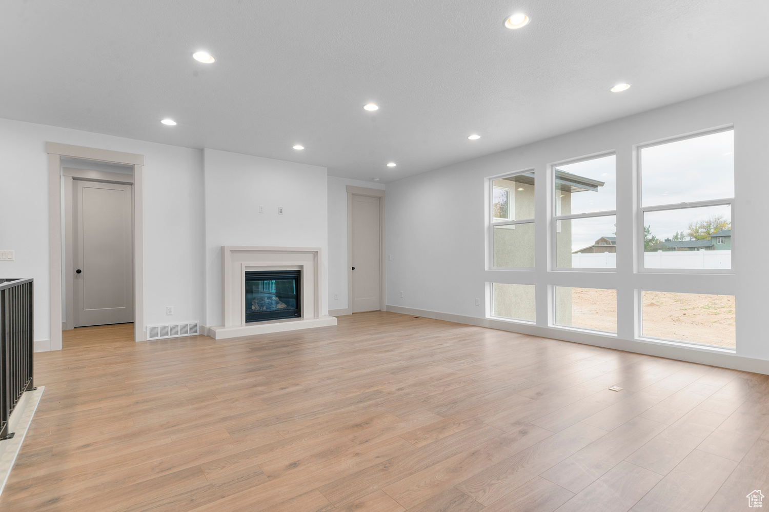 HAVEN PARKWAY EST 402 - Residential