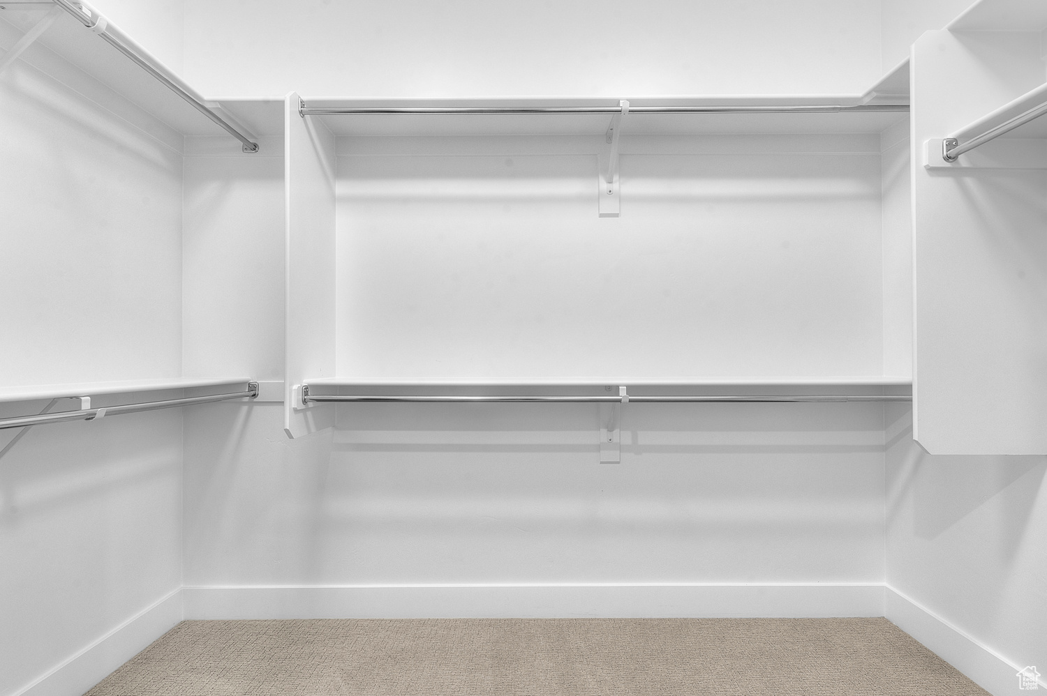 HAVEN PARKWAY EST 402 - Residential