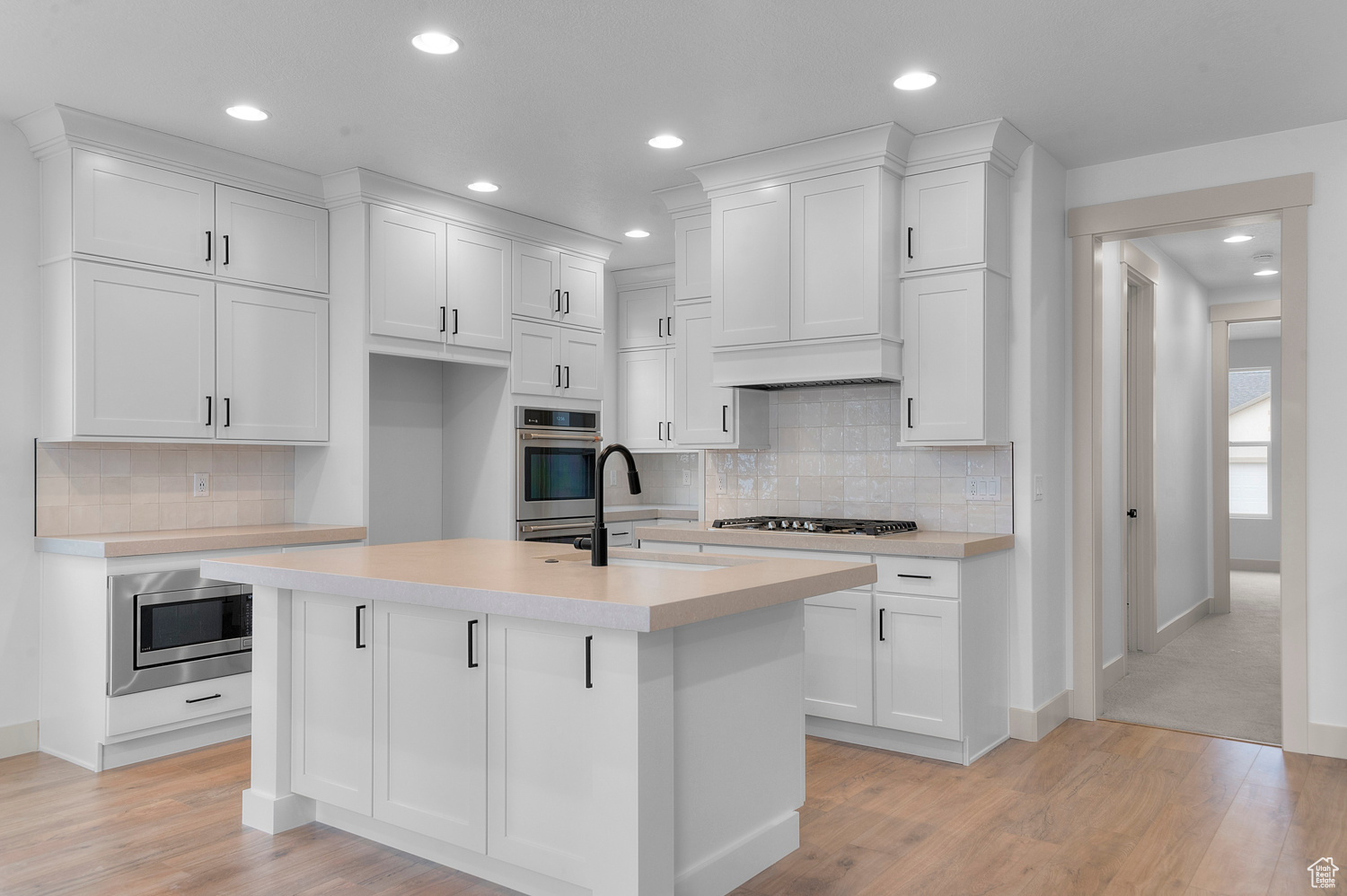 HAVEN PARKWAY EST 402 - Residential