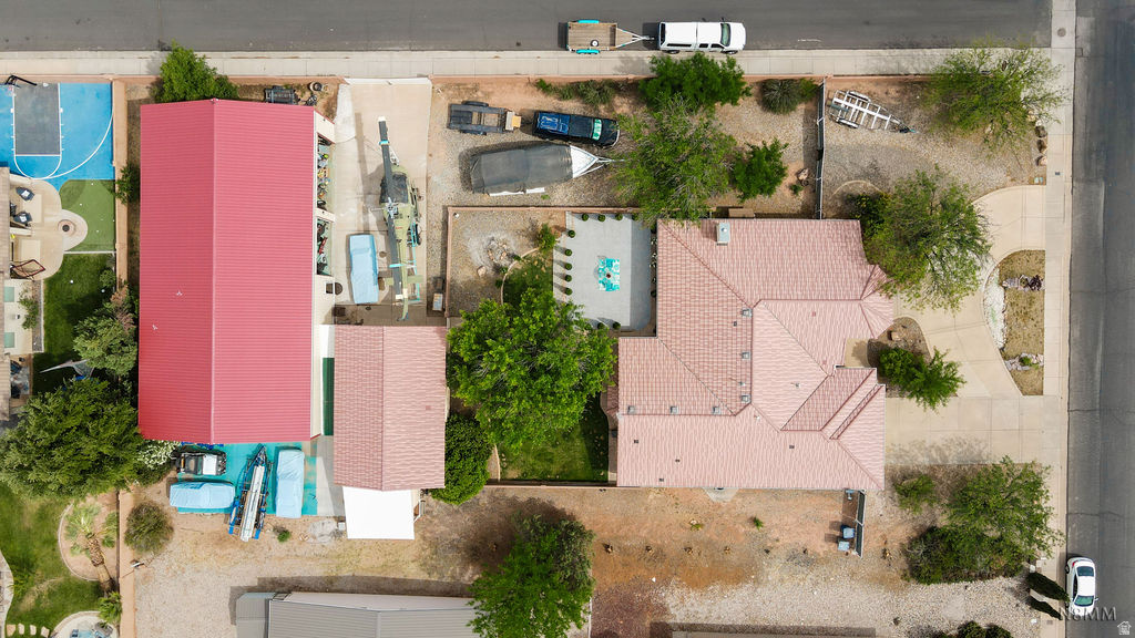 BLOOMINGTON LANE - Residential