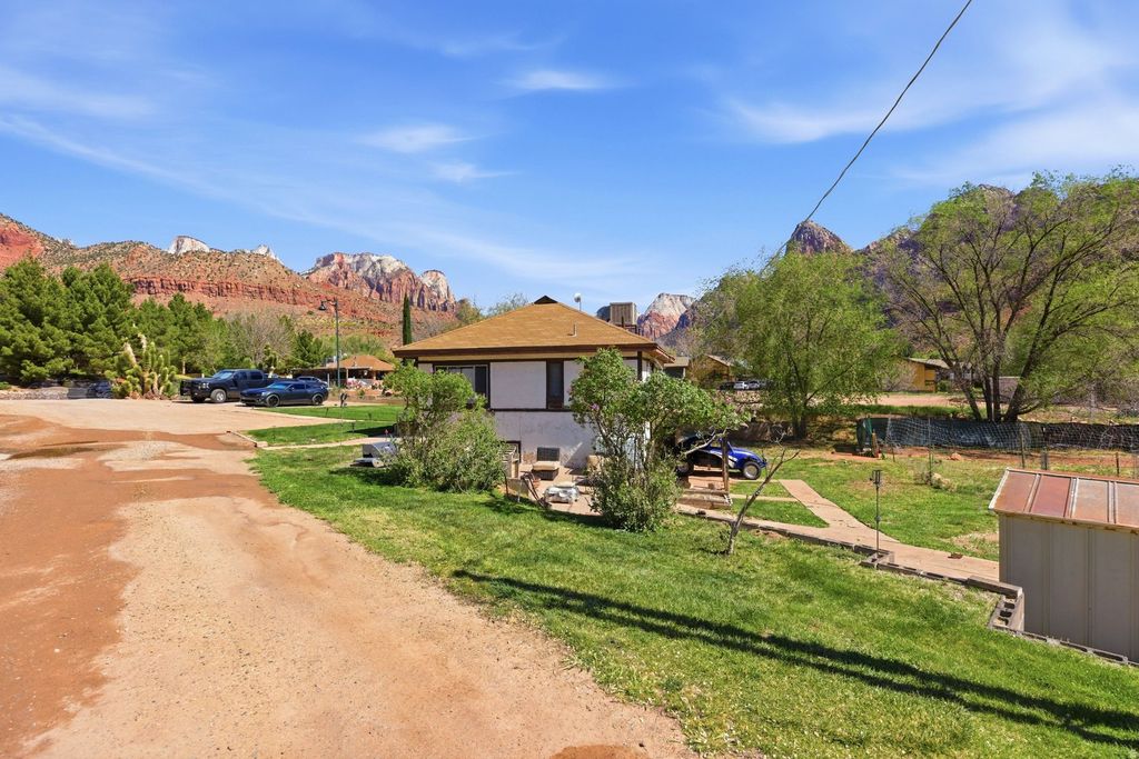 Photo of 761 ZION PARK BLVD, Springdale, UT 84767 (MLS # 2147369)