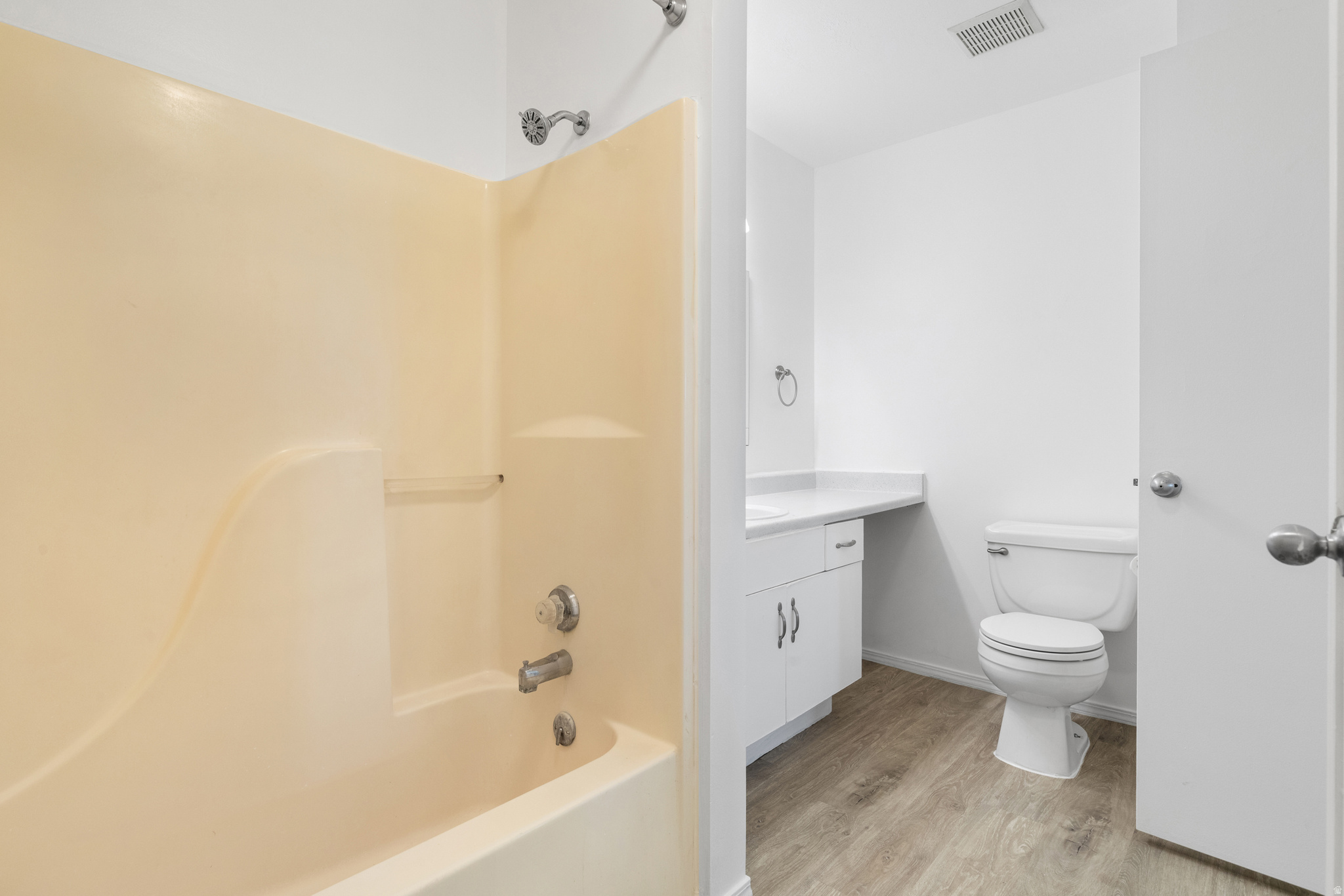 RADIUS CURVE - Residential Income