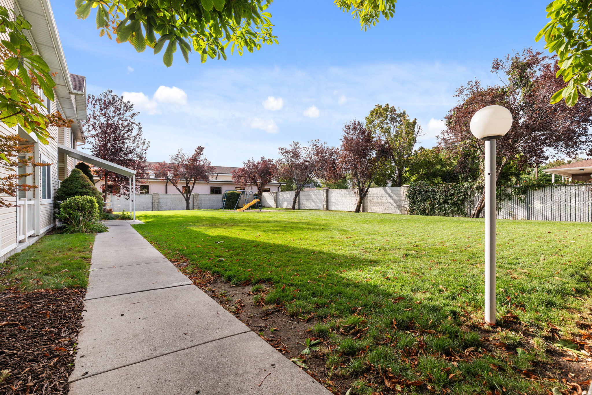 RADIUS CURVE - Residential Income