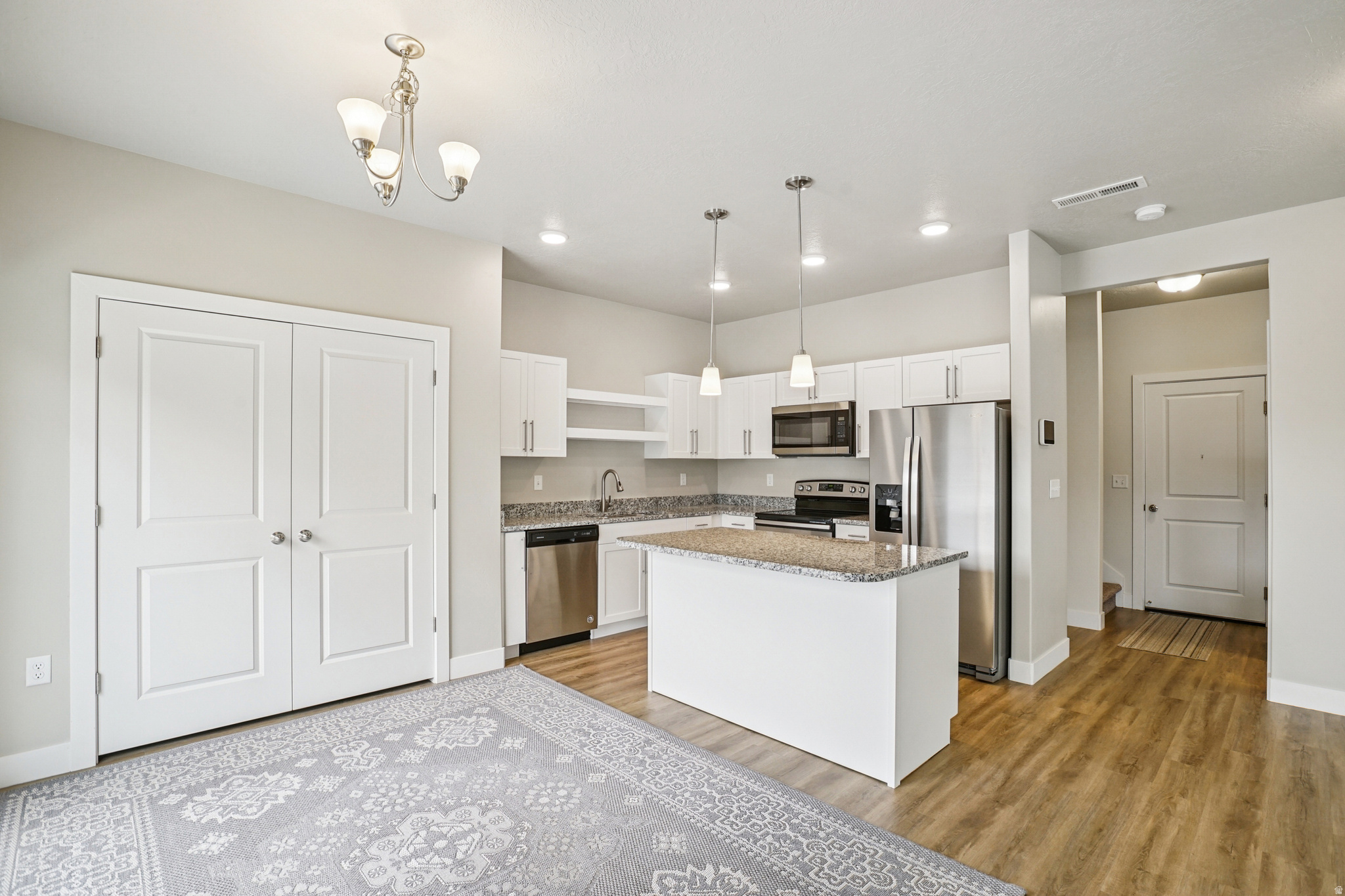 GLEN HOLLOW - Residential