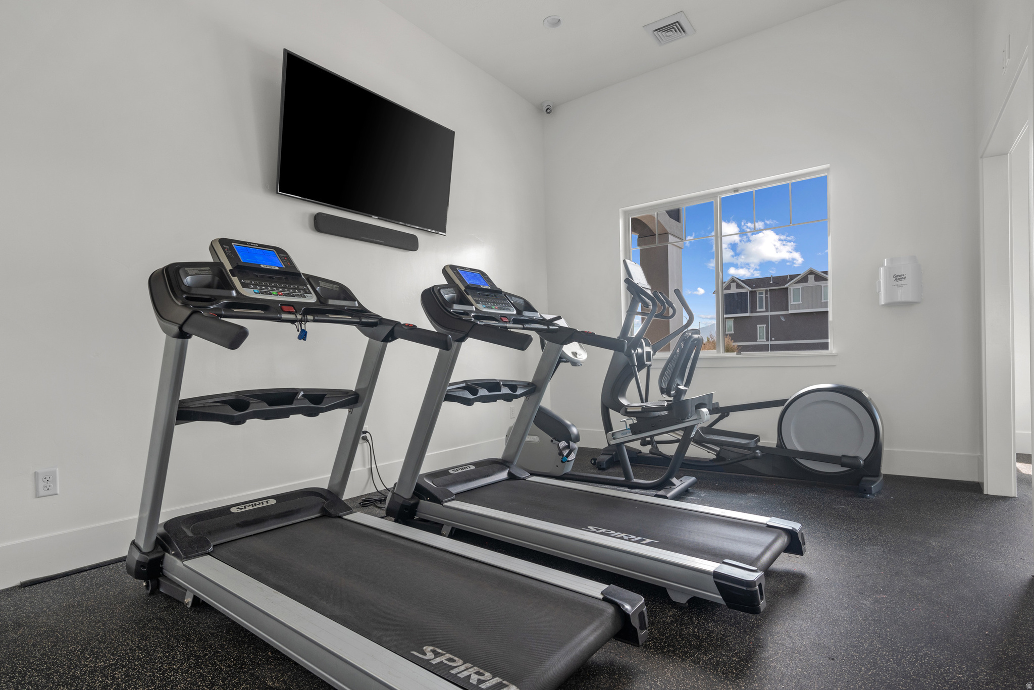 LAKEVIEW FIELDS - Residential