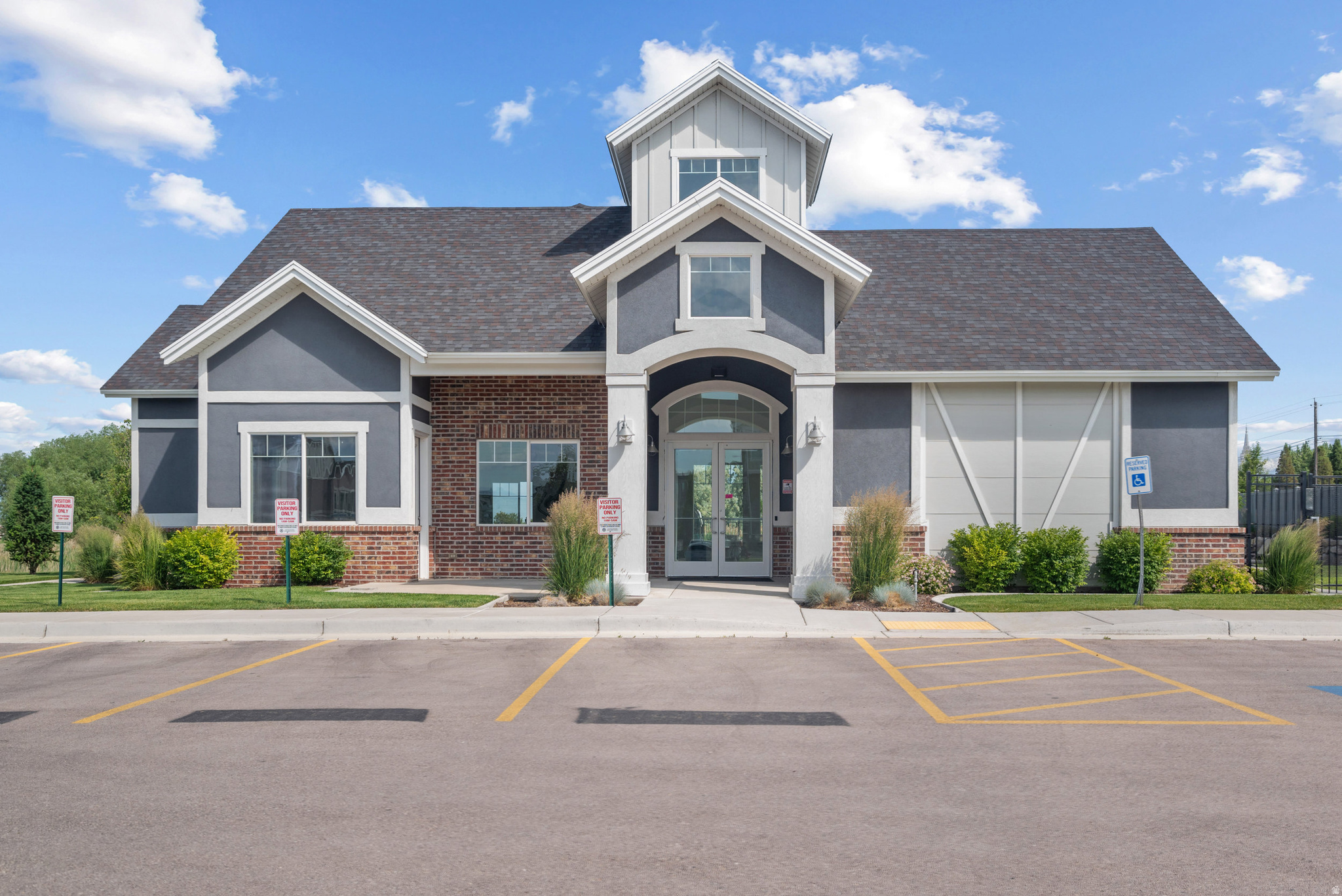 LAKEVIEW FIELDS - Residential