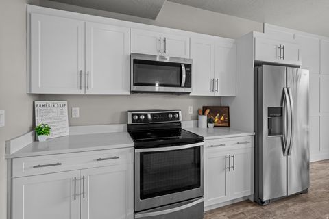 Tiny photo for 1079 W 1970 S, Orem, UT 84058 (MLS # 2147639)